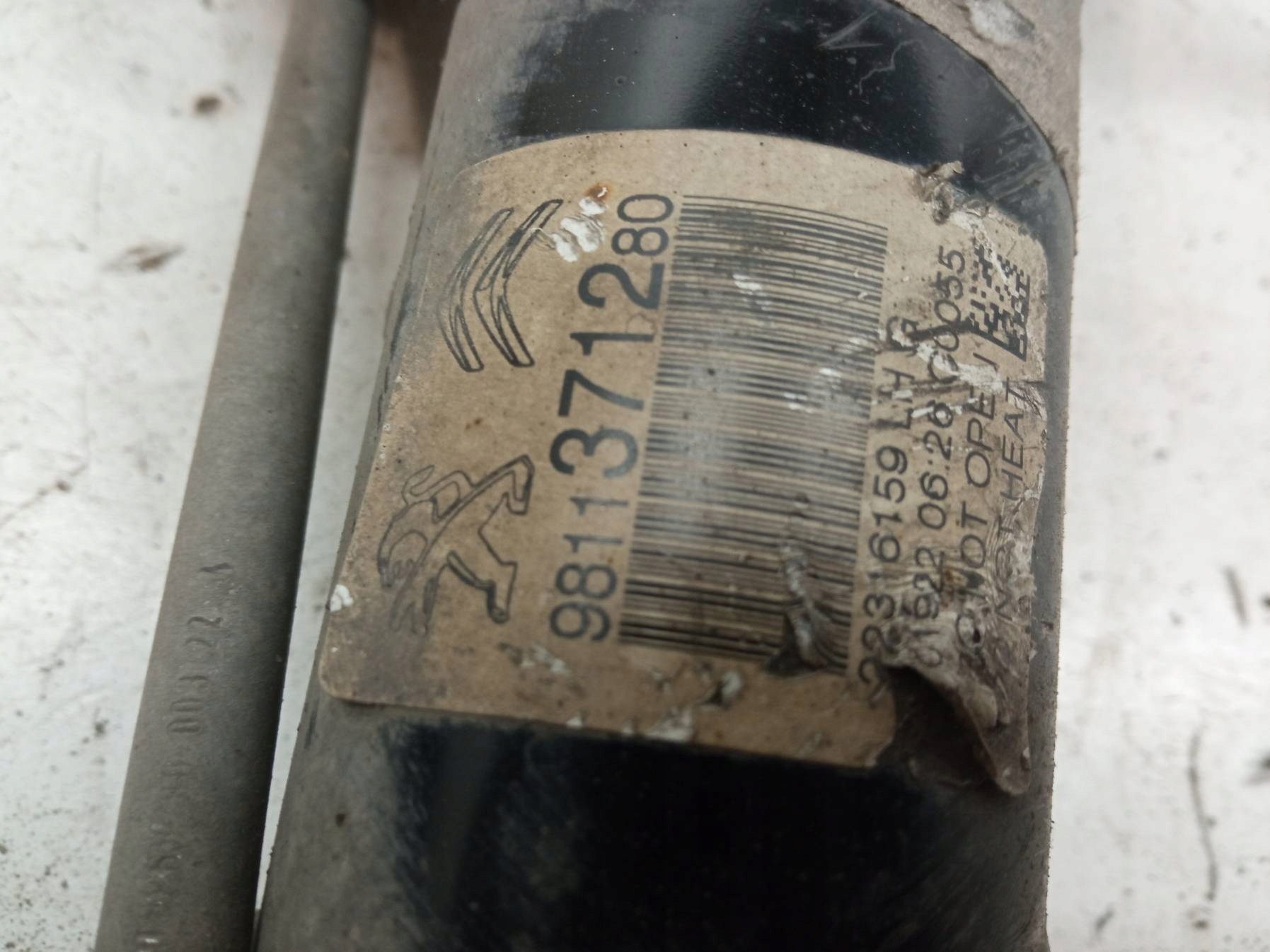 shock absorber left front 1.2 B 9811371280 Citroen C3 III (2016-2024)