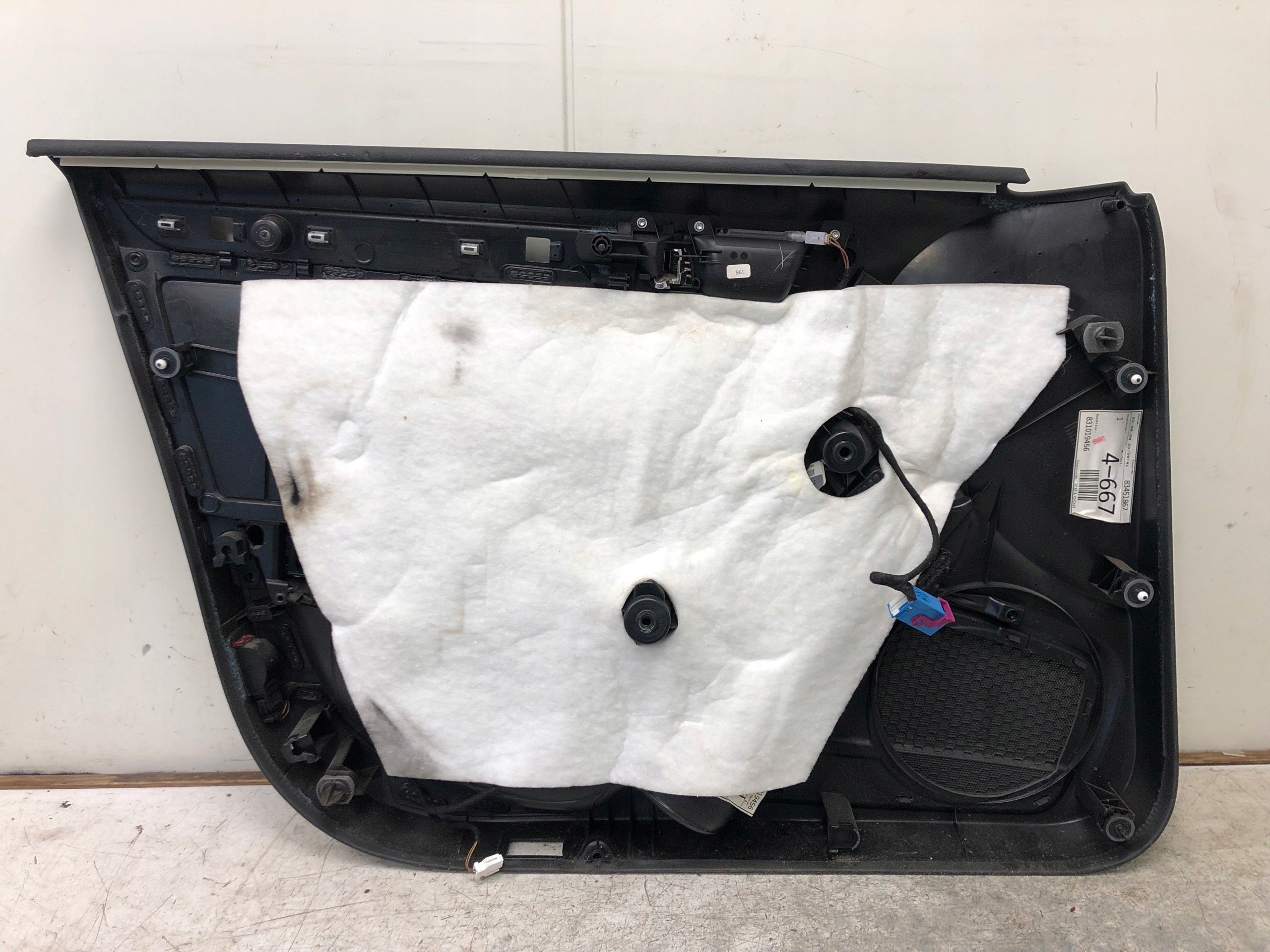 side door right front AUDI A4 B8 8K1867106