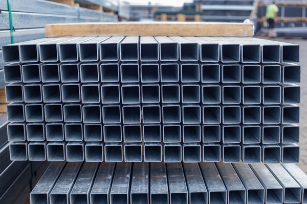 Profil ocynkowany 50x50 ść. 2 mm dł. 6 m Marka inna