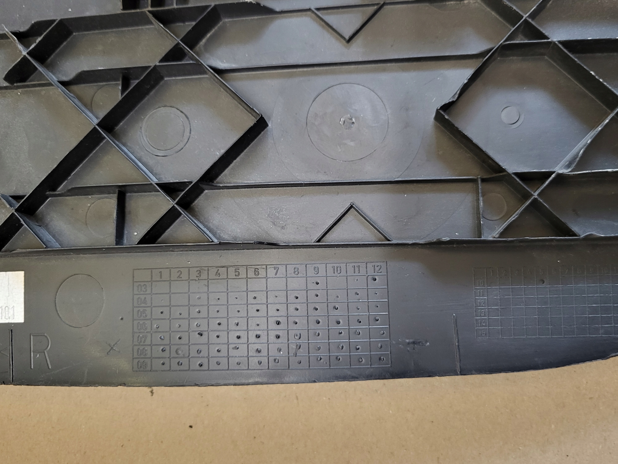 side cover SLUPKA C right rear part m-packet black BMW 1 E87 OE