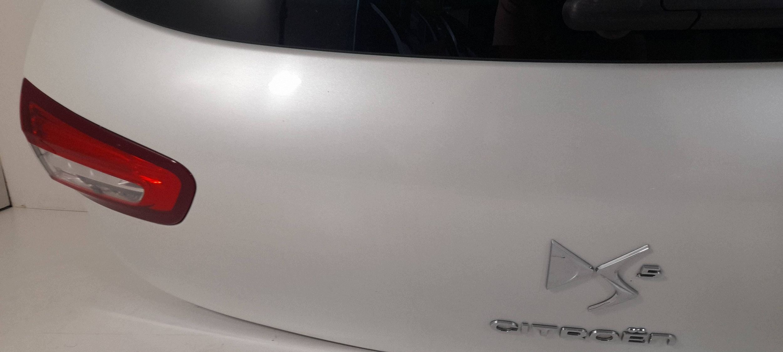 Citroen DS5 2014r trunk door boot (H262)