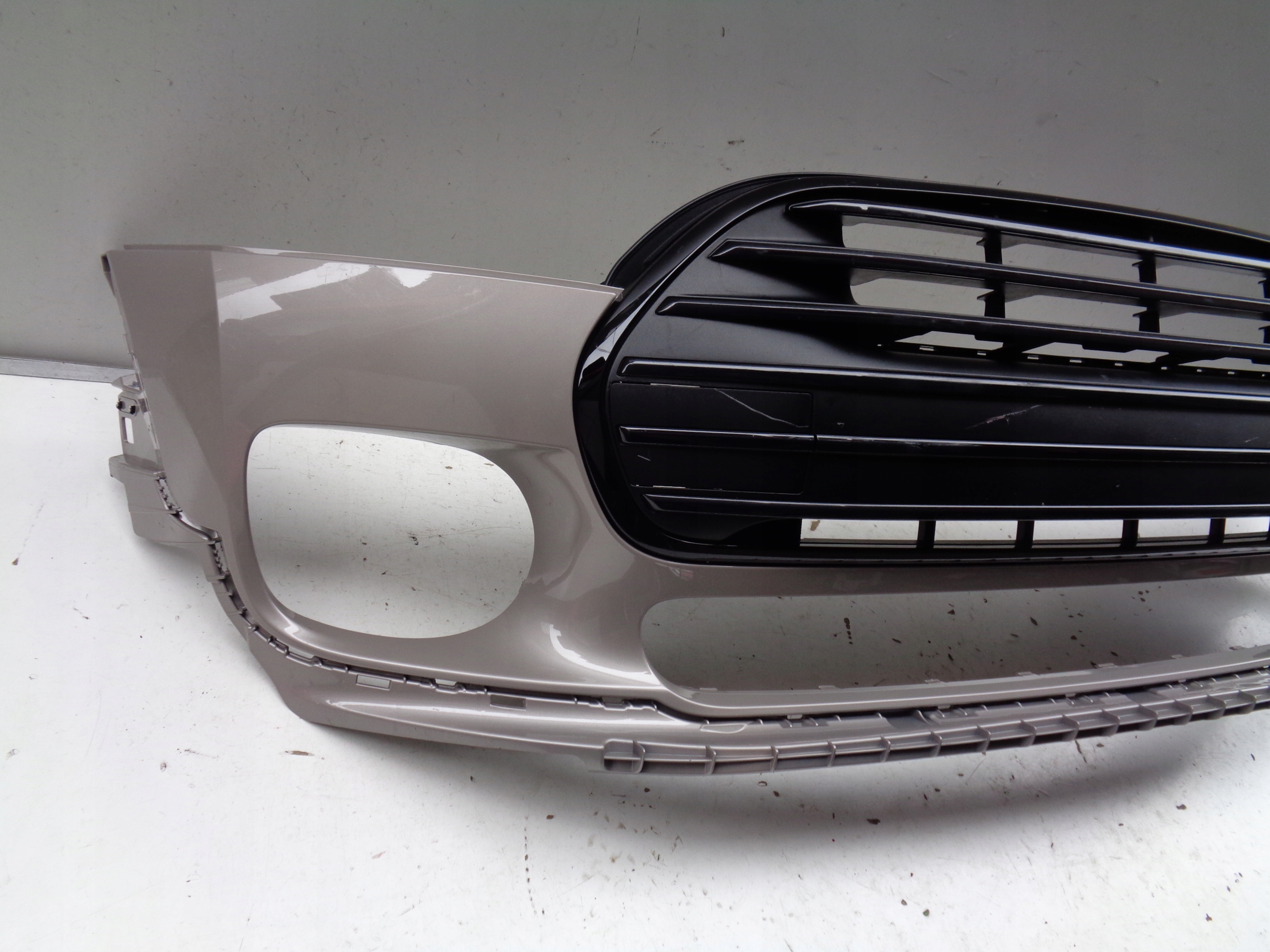 frontstoßstange MINI CLUBMAN F54 NR 44626