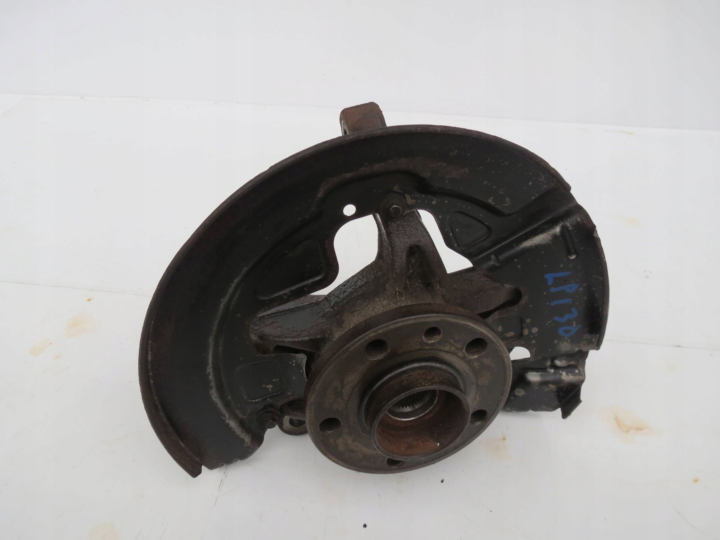 čepu otoč levý předek V60 a S60 II 6G9120447 (2013-2018)R.