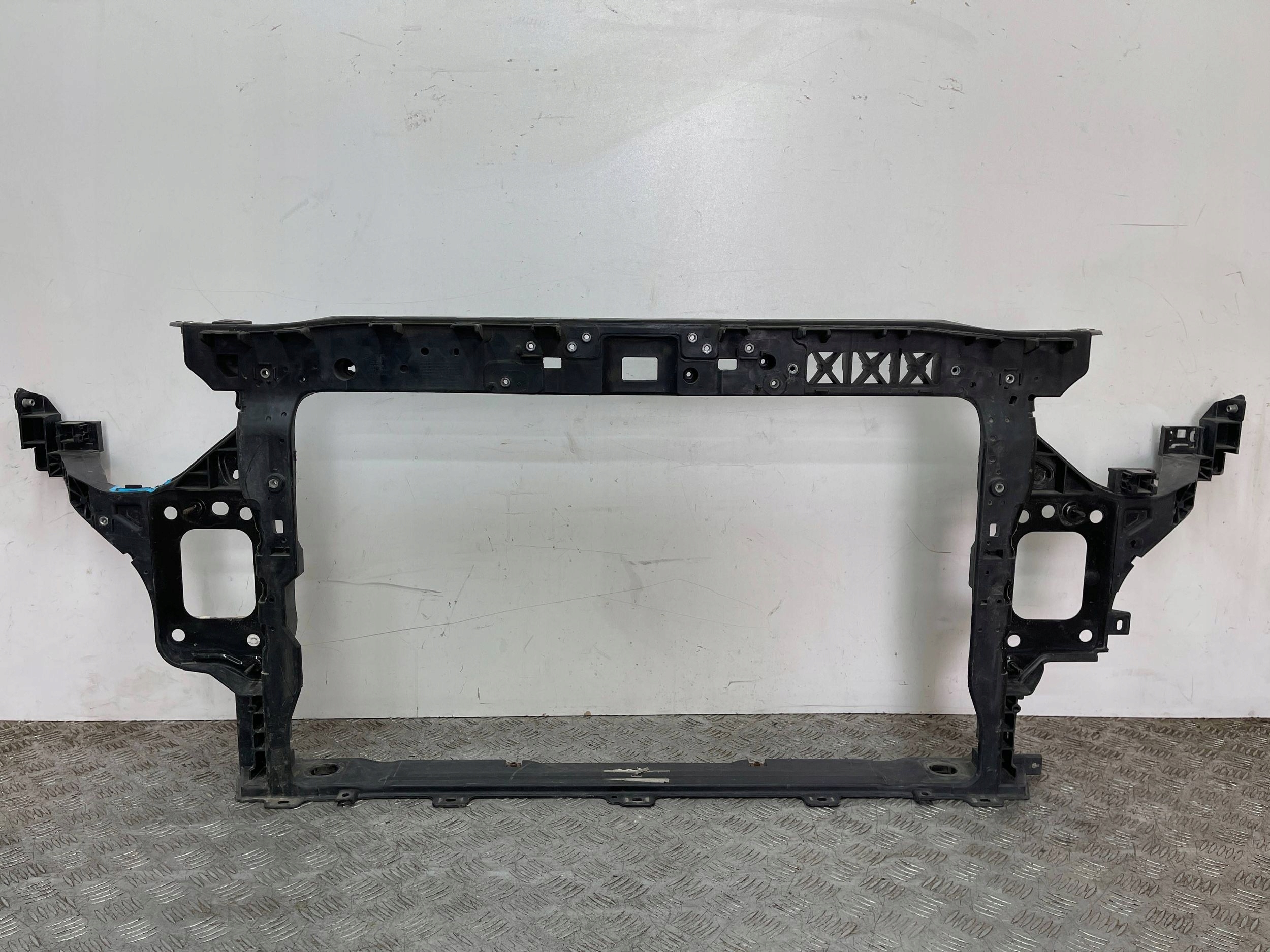 bar, wall front front KIA XCEED X-CEED 64102-J7500