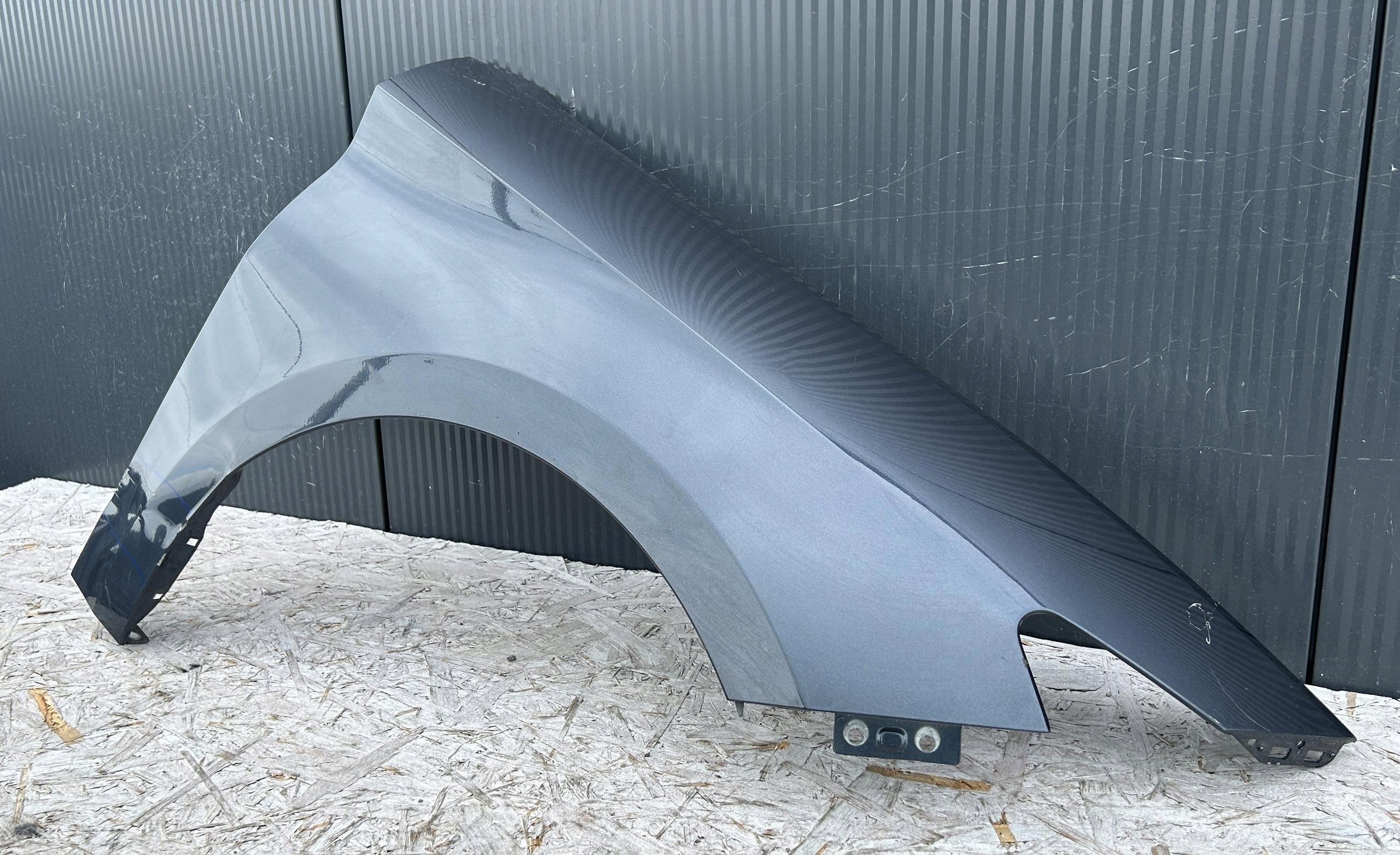 fender right front front SEAT LEON IV