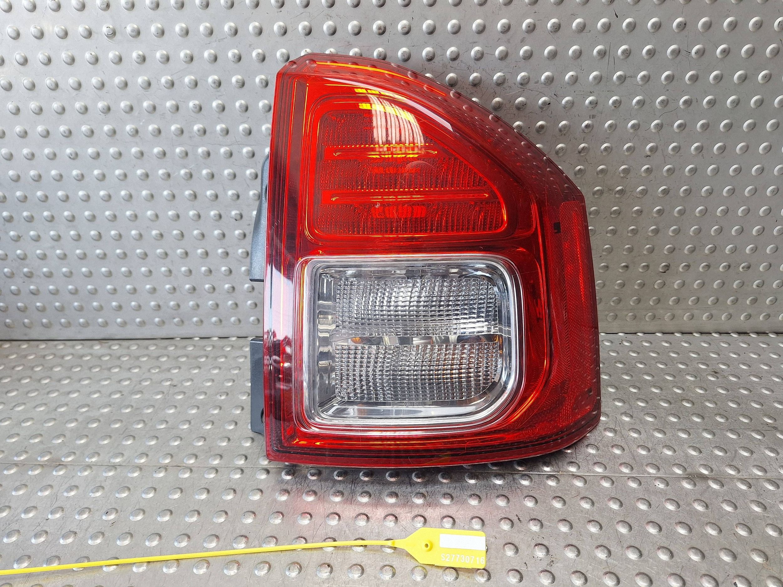 light rear part right JEEP COMPASS and LIFT 14-17 EU 05182542