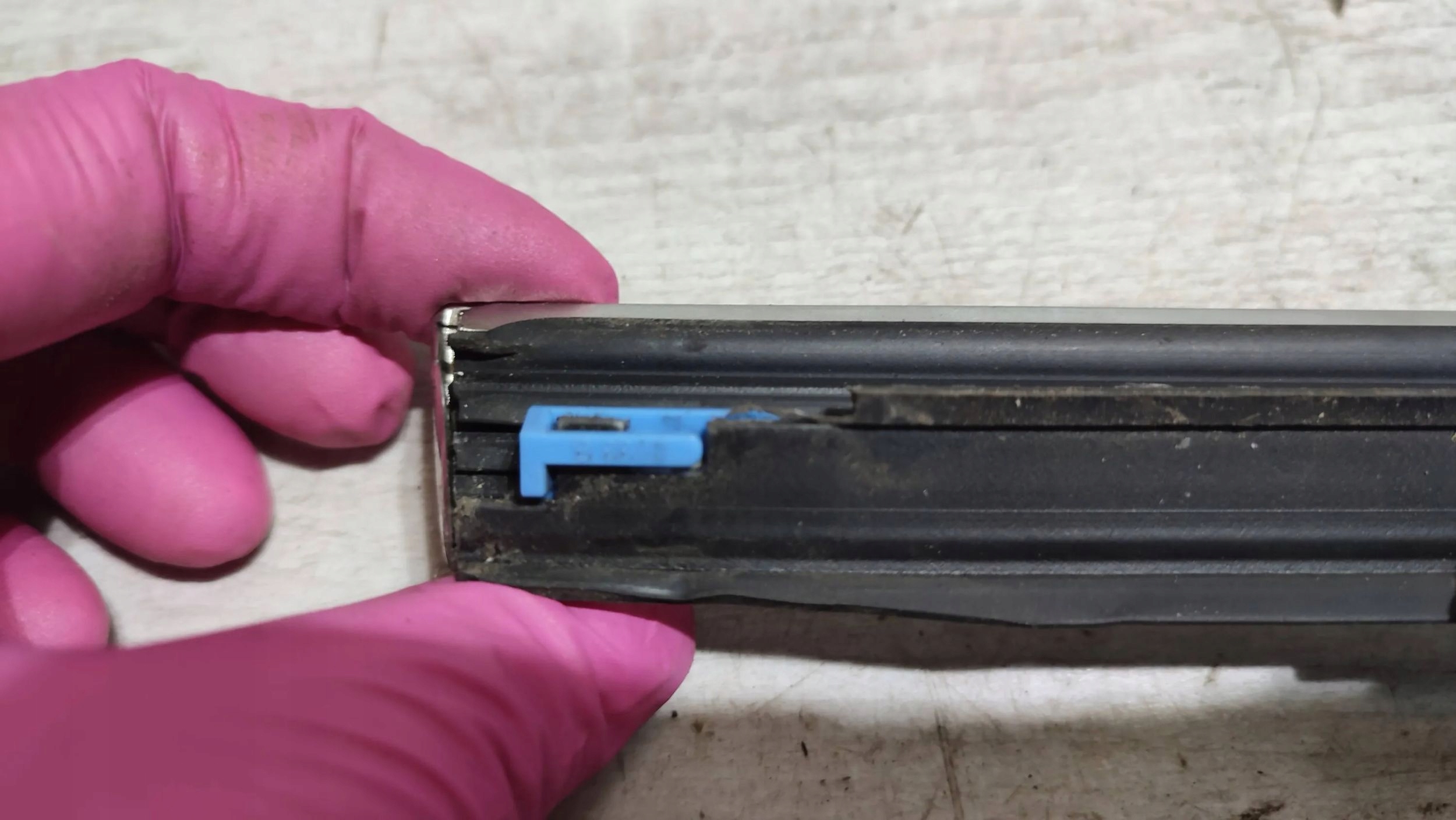 Mercedes-Benz A W176 2017 rear part side right moulding dust