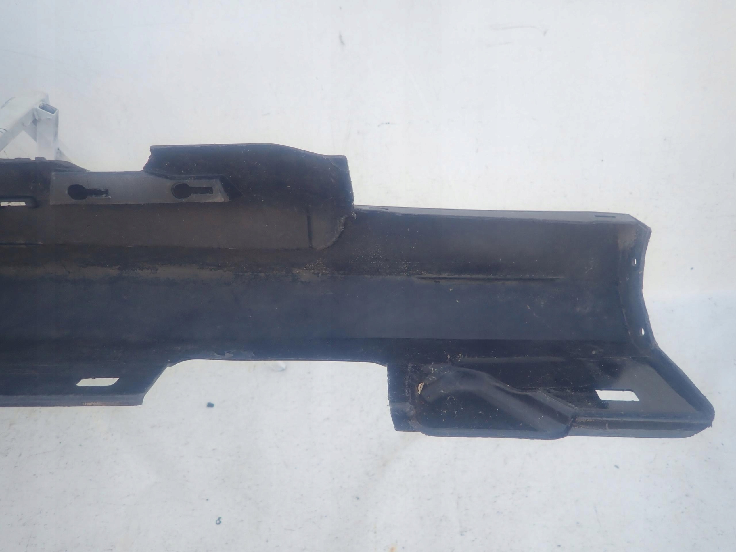 MERCEDES E-KLASA W207 COUPE threshold left moulding left