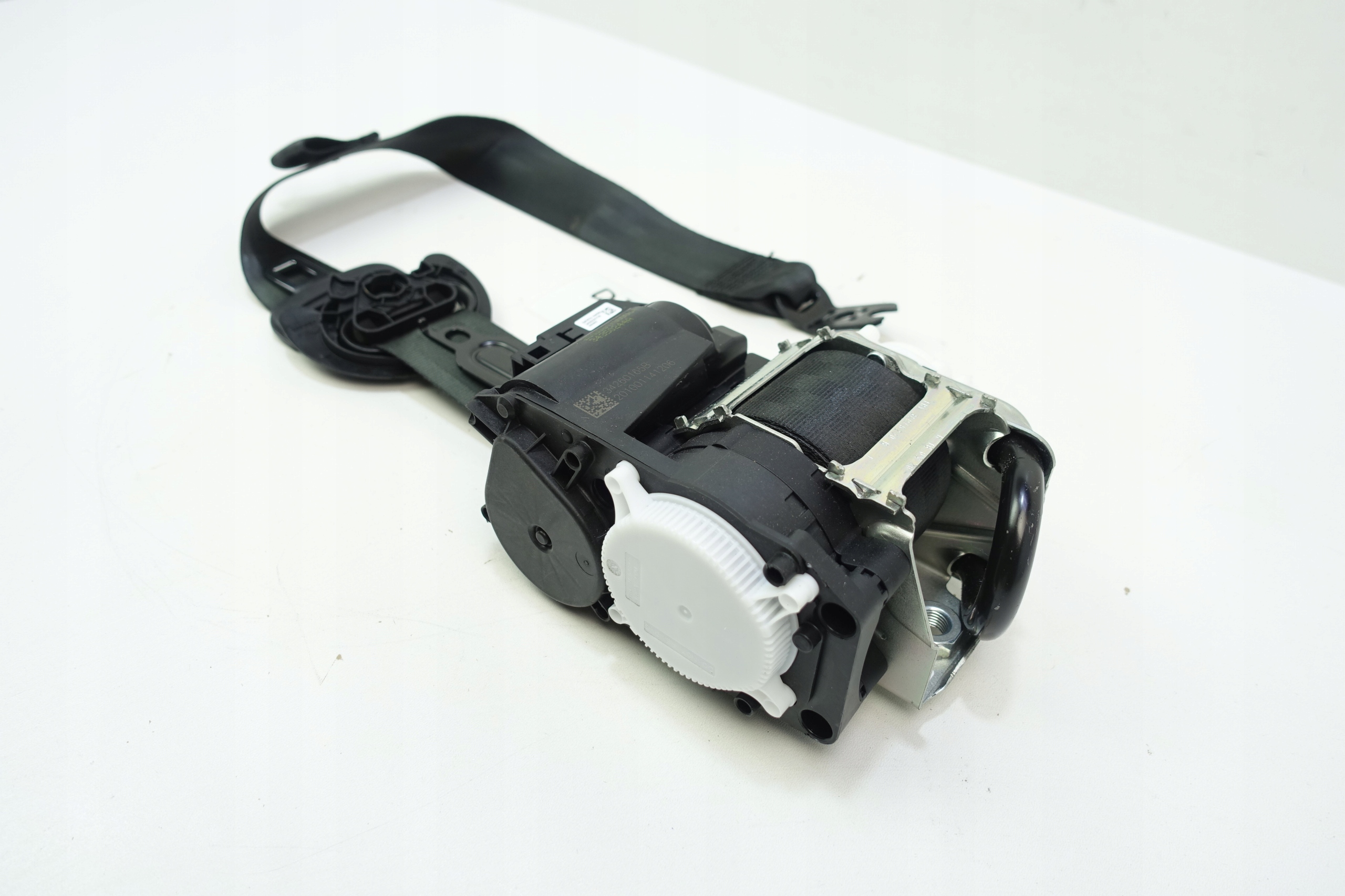 tension belt safety right front AUDI A3 8Y 20