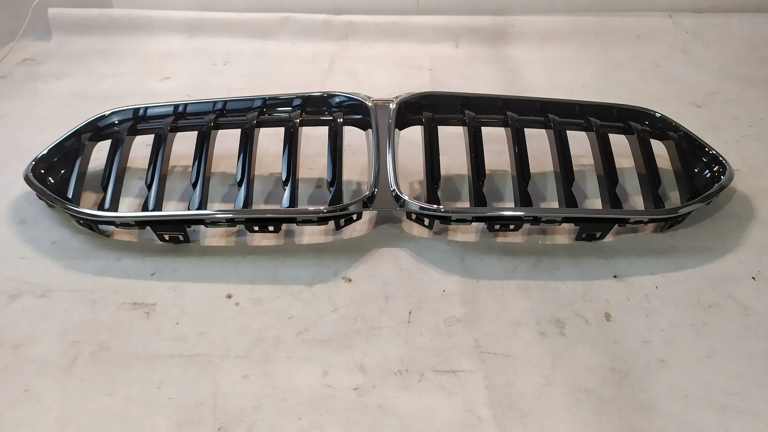 BMW 2 F44 Kühlergrill FRONTGRILL Kühlergitter 5A39376 - Thumbnail 1