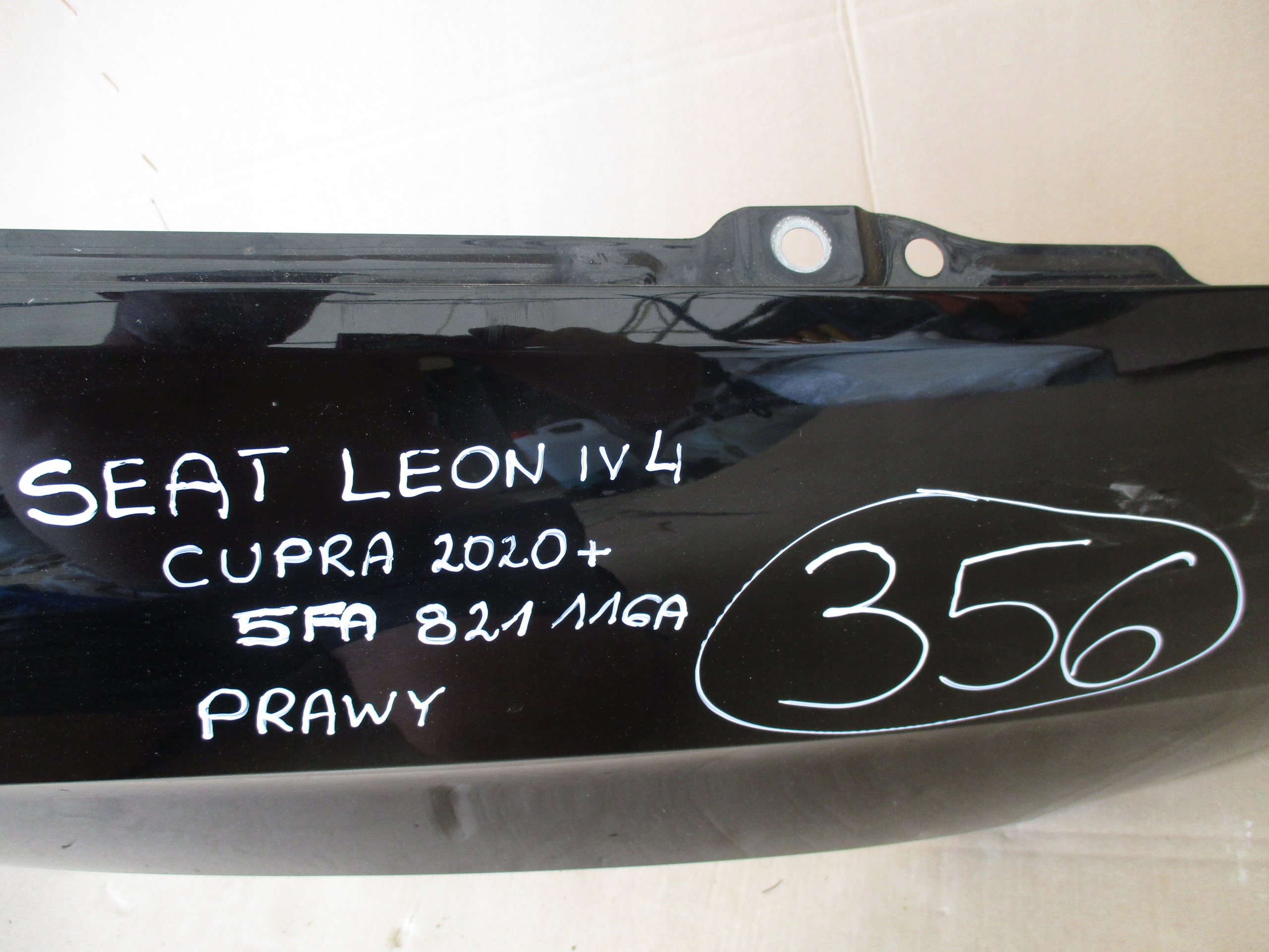 fender right front front Seat Leon 4 IV 2020r- 5FA