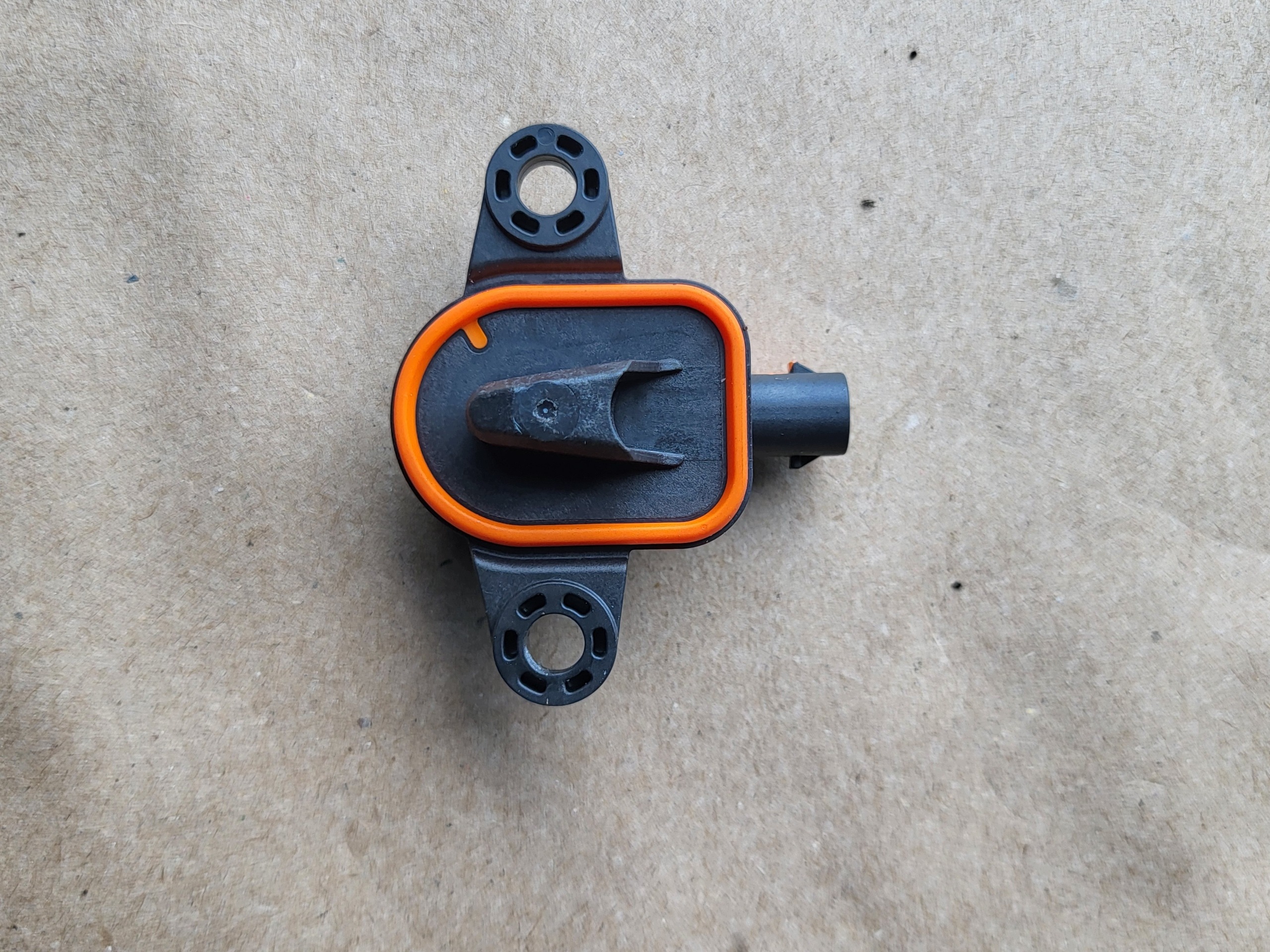 crashsensor drucksensor aufprall SENSOR ALFA ROMEO TONALE 50564802 OE