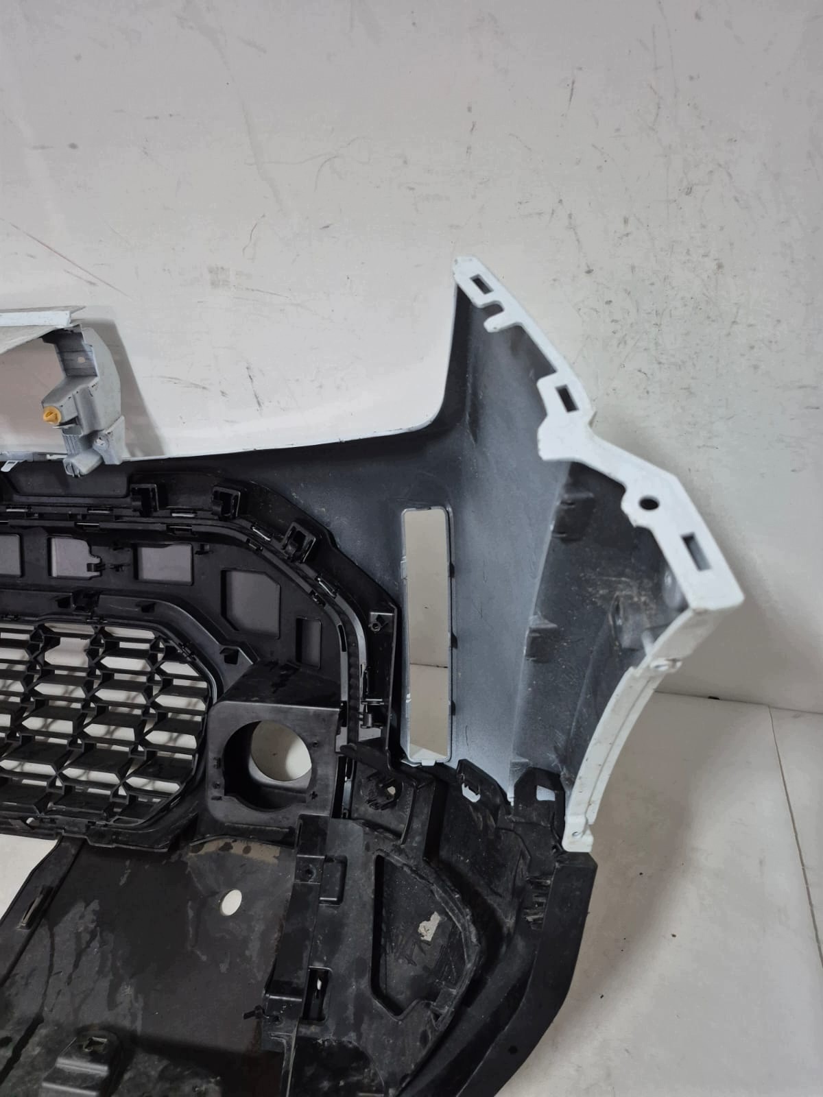 DACIA DUSTER III 3 24-> bumper front front PDC