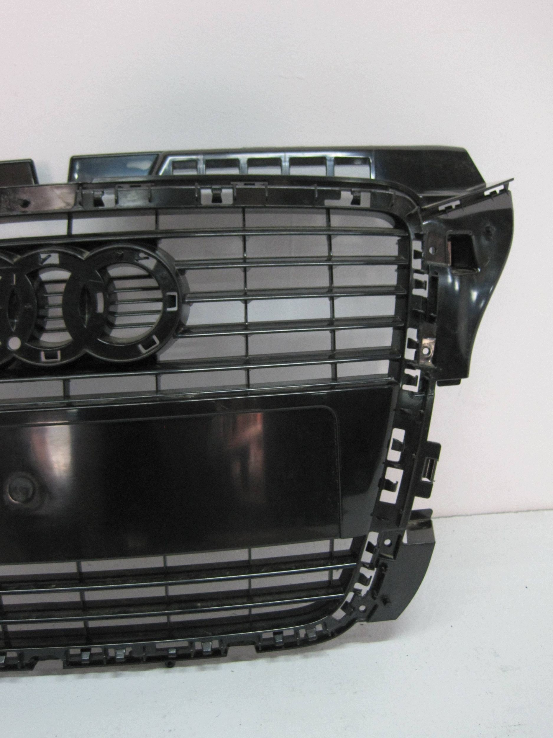 grille radiator grill front AUDI A3 S3 8P 8P0853651 new