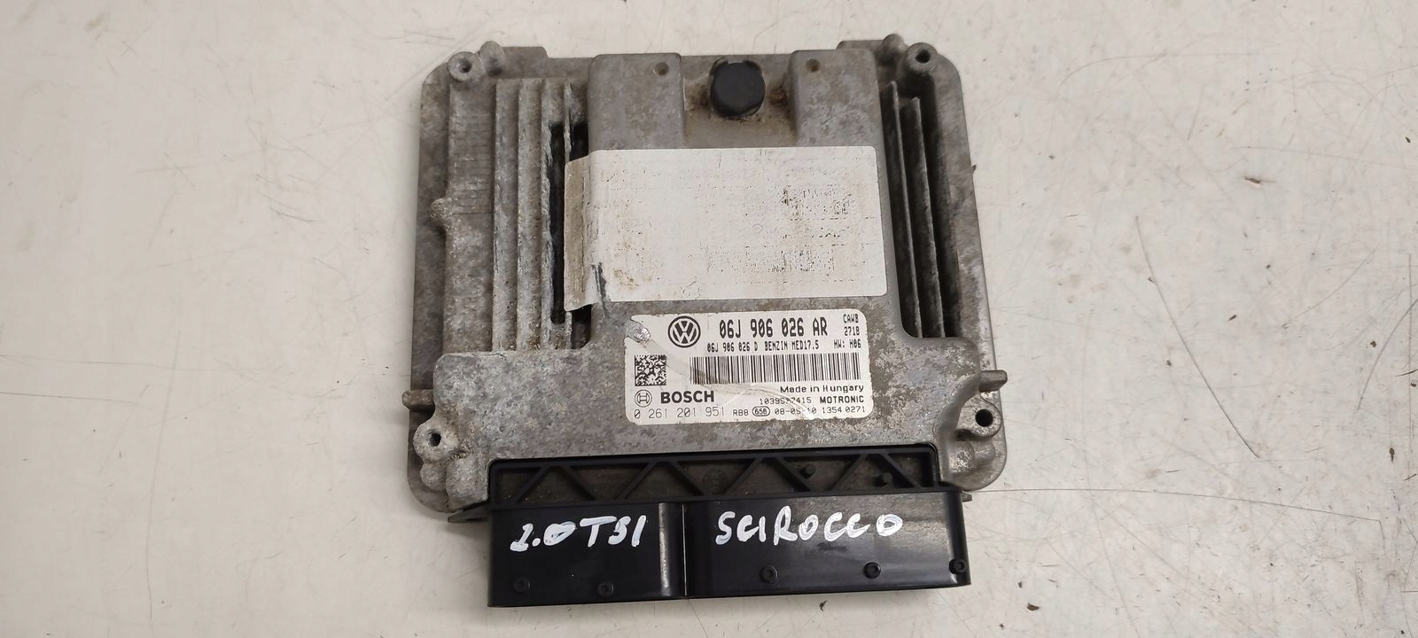control unit computer of the engine VW Scirocco 2,0 TFSI