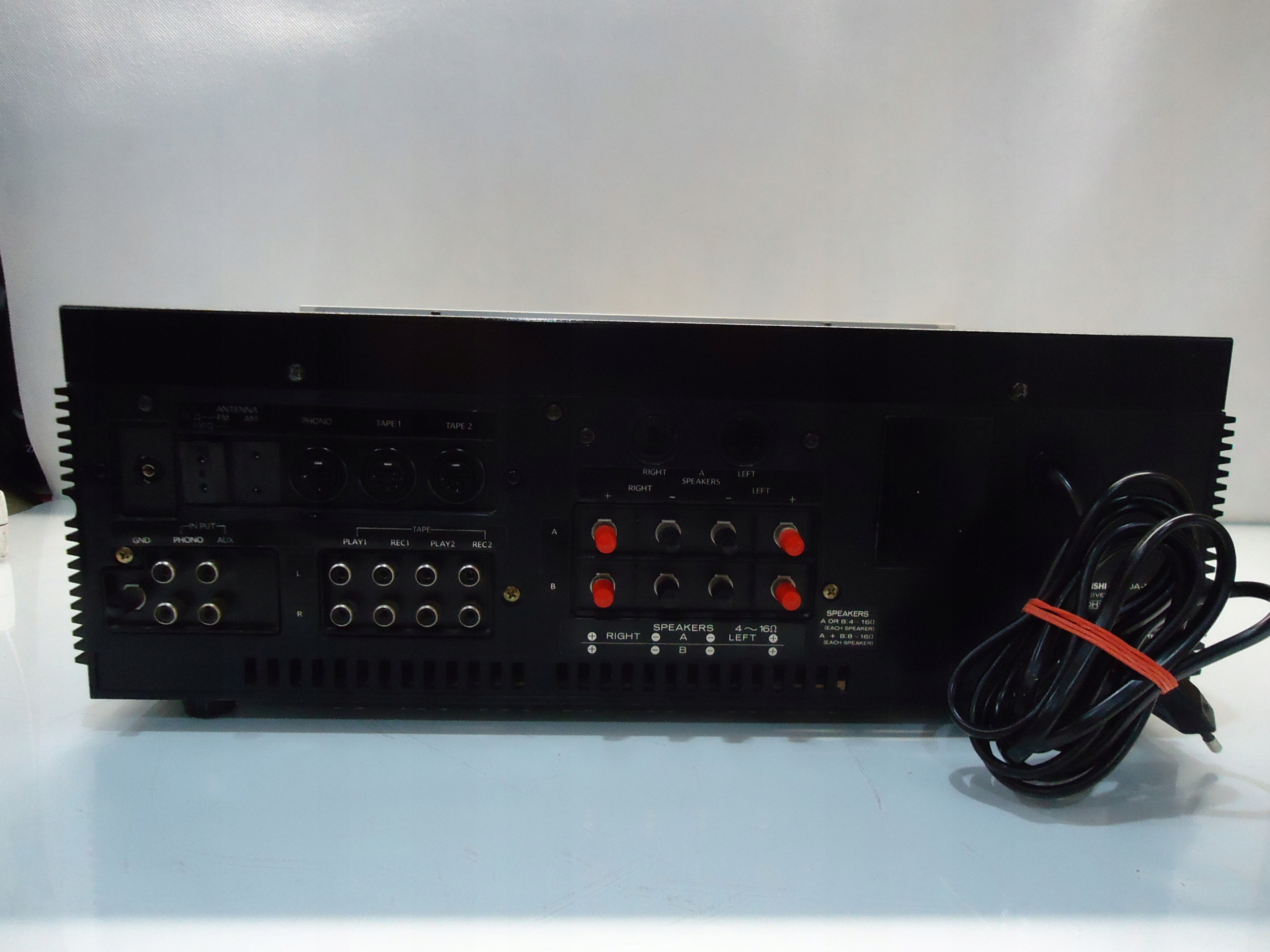 AMPLITUNER MITSUBISHI DA-R210 Model DA-R210