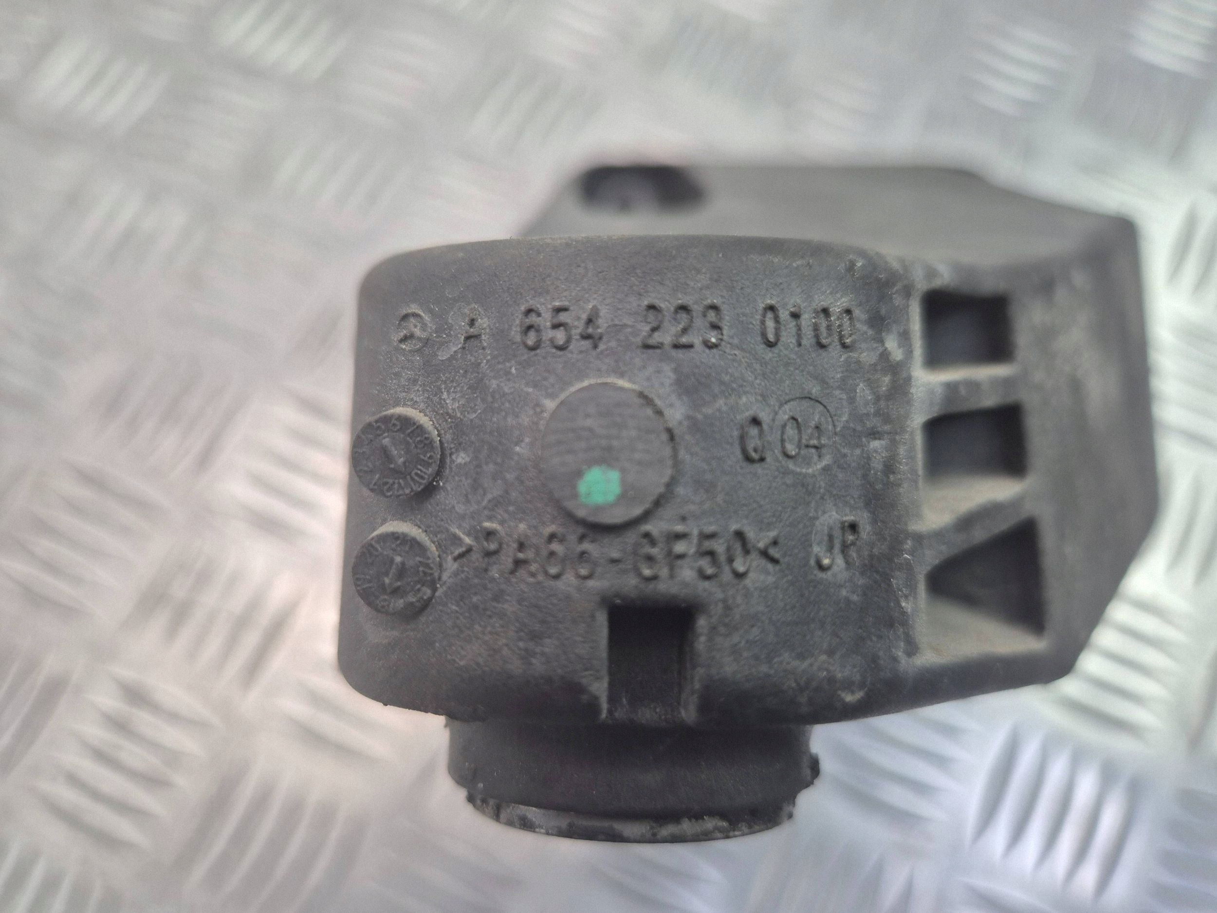 engine mount Mercedes E200d W213 A6542230100 OM654920