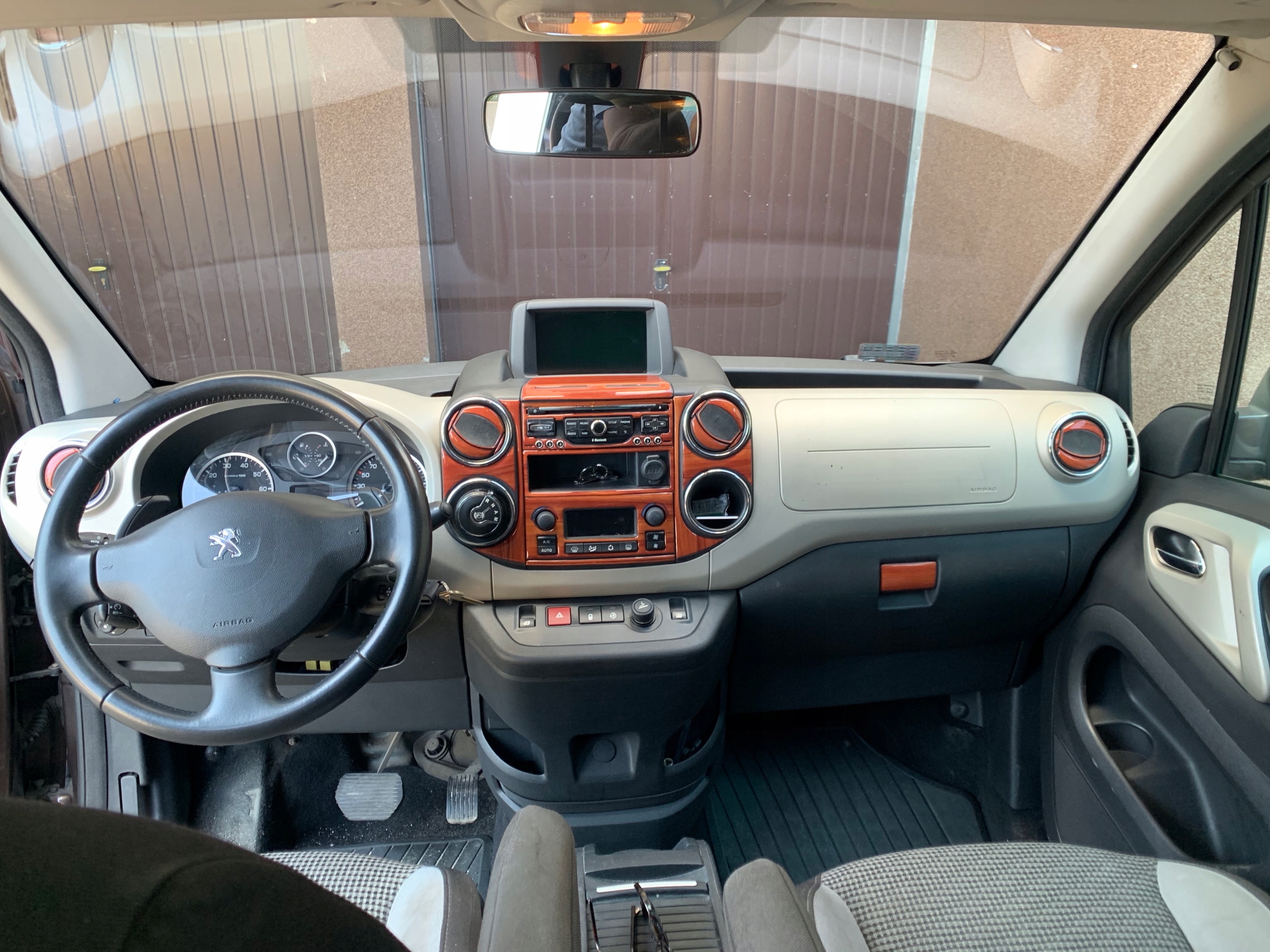PEUGEOT PARTNER 08 + ШПОН ПАНЕЛЬ НАКЛЕЙКА ДОШКА