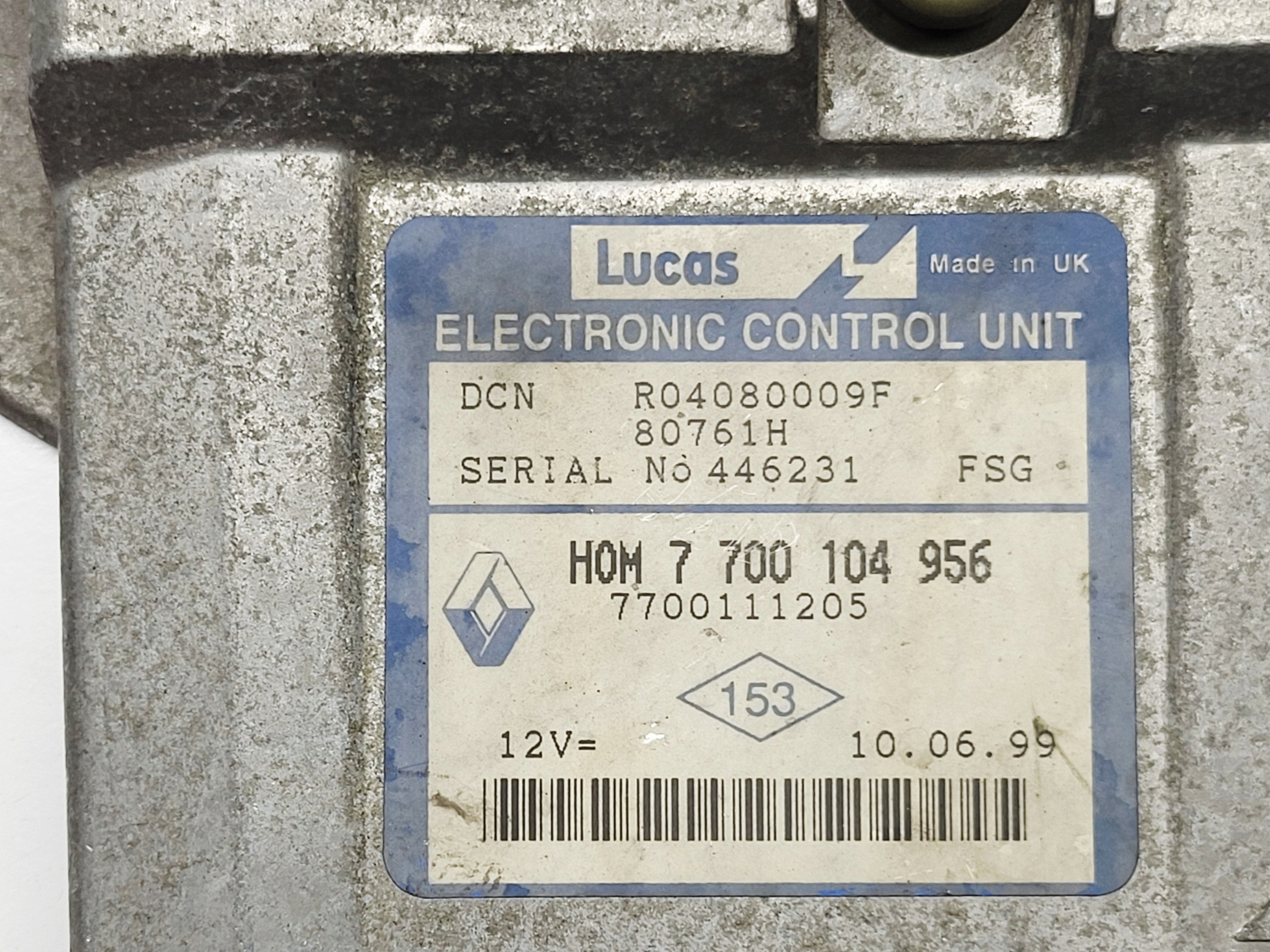 computer control unit of the engine RENAULT CLIO II 1.9D 7700104956
