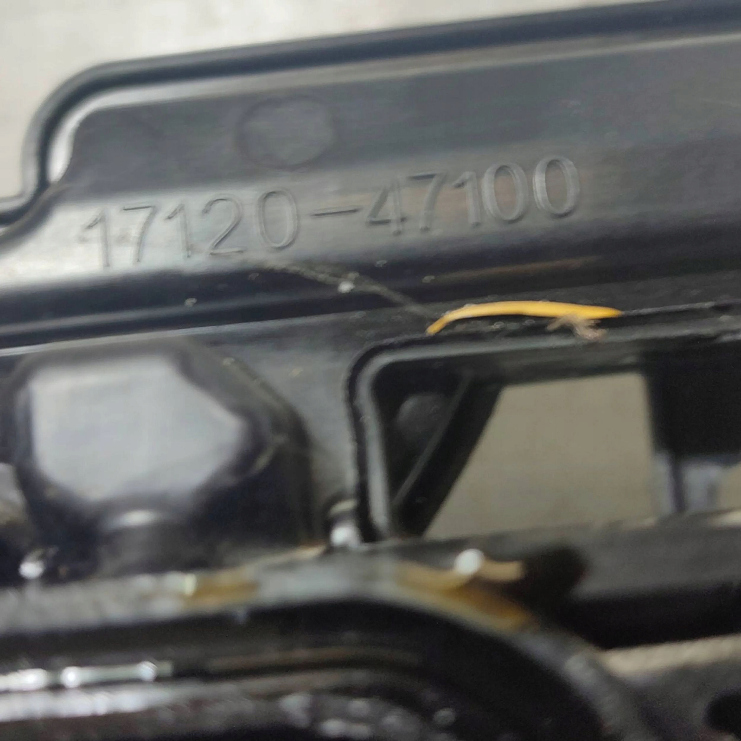 Toyota C-HR and 2019 intake manifold