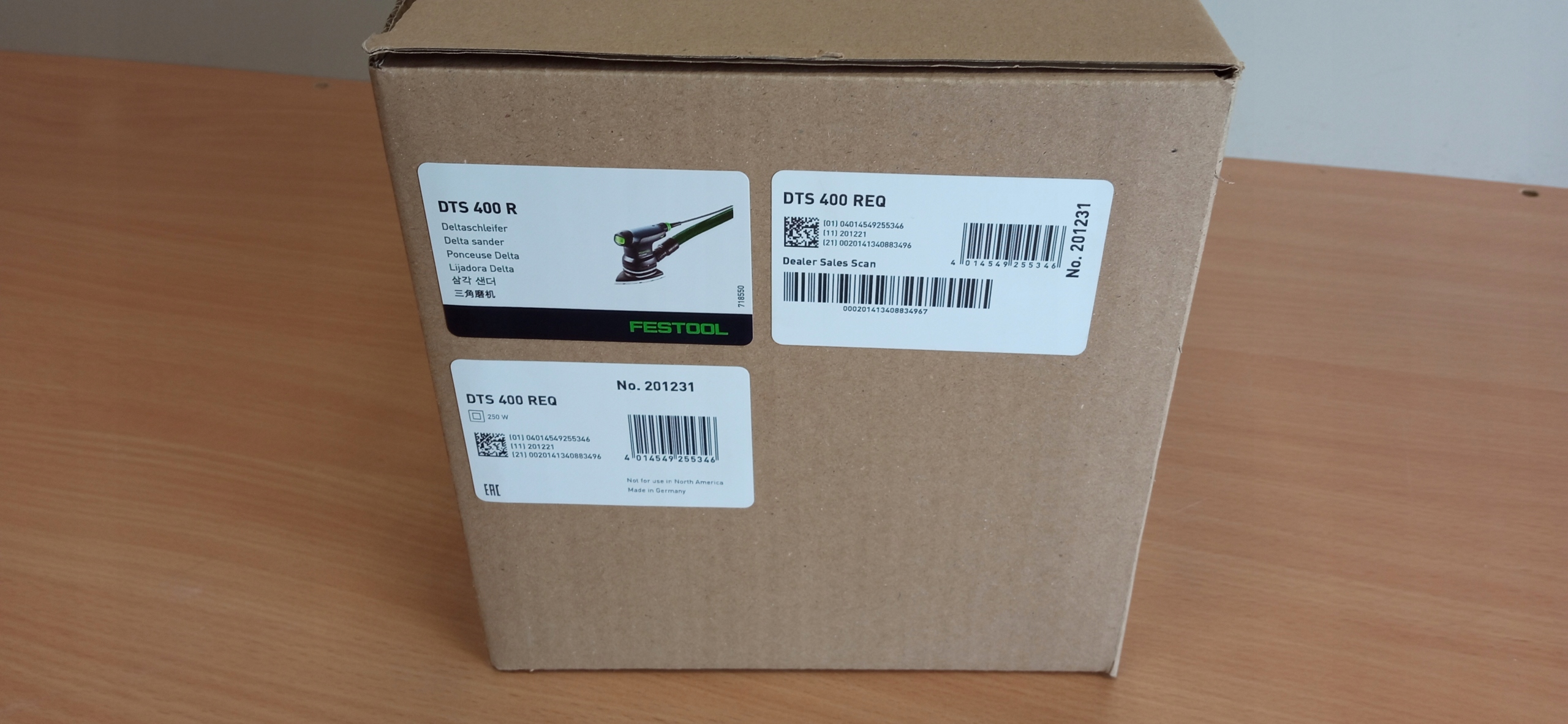 Szlifierka osc. Delta FESTOOL DTS 400 REQ System mocowania materiału ściernego mocowanie na rzepy