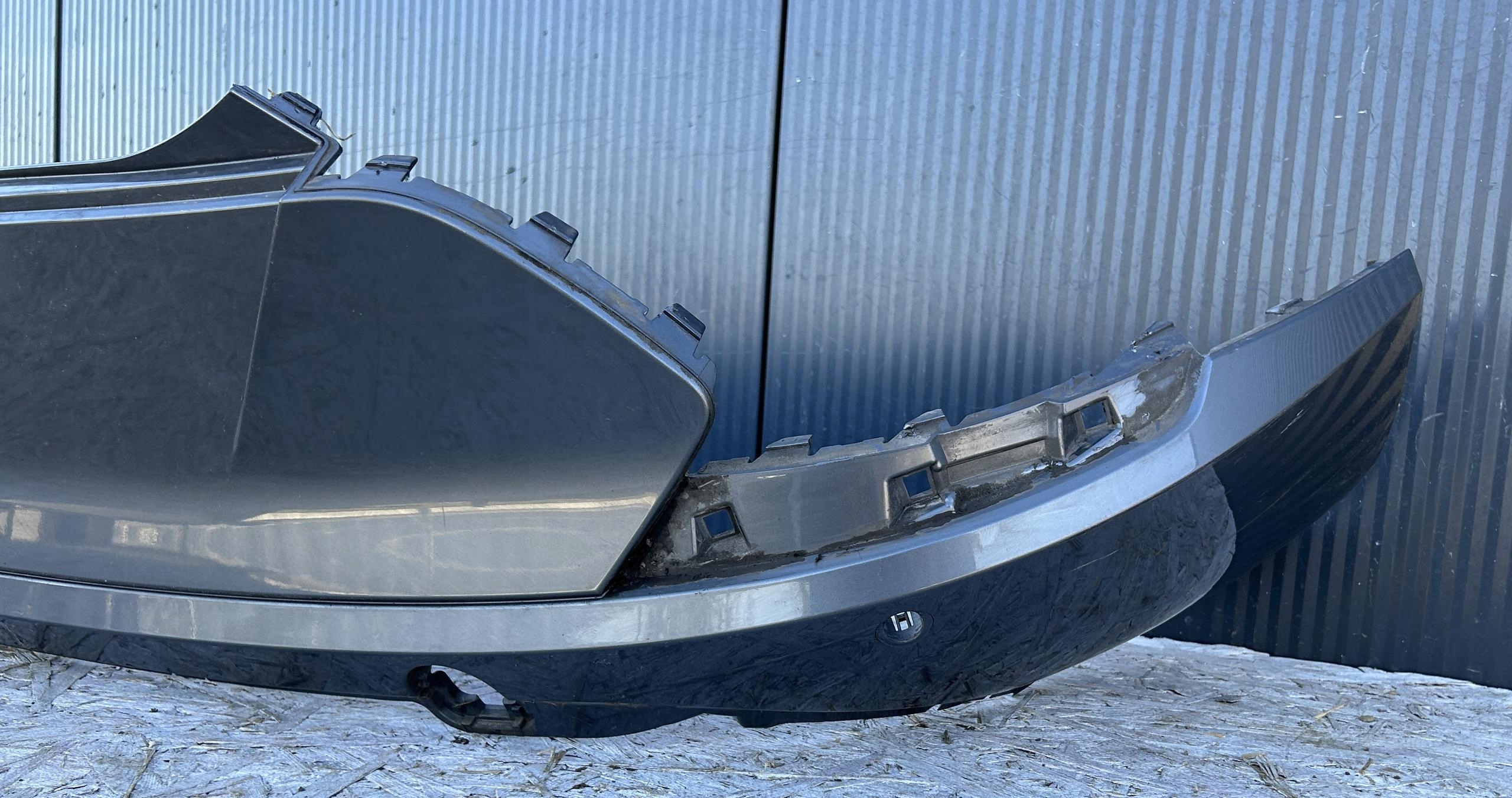 SPOILER der Stoßstange heck CUPRA FORMENTOR 5FF 20- PDC 5FF807521A
