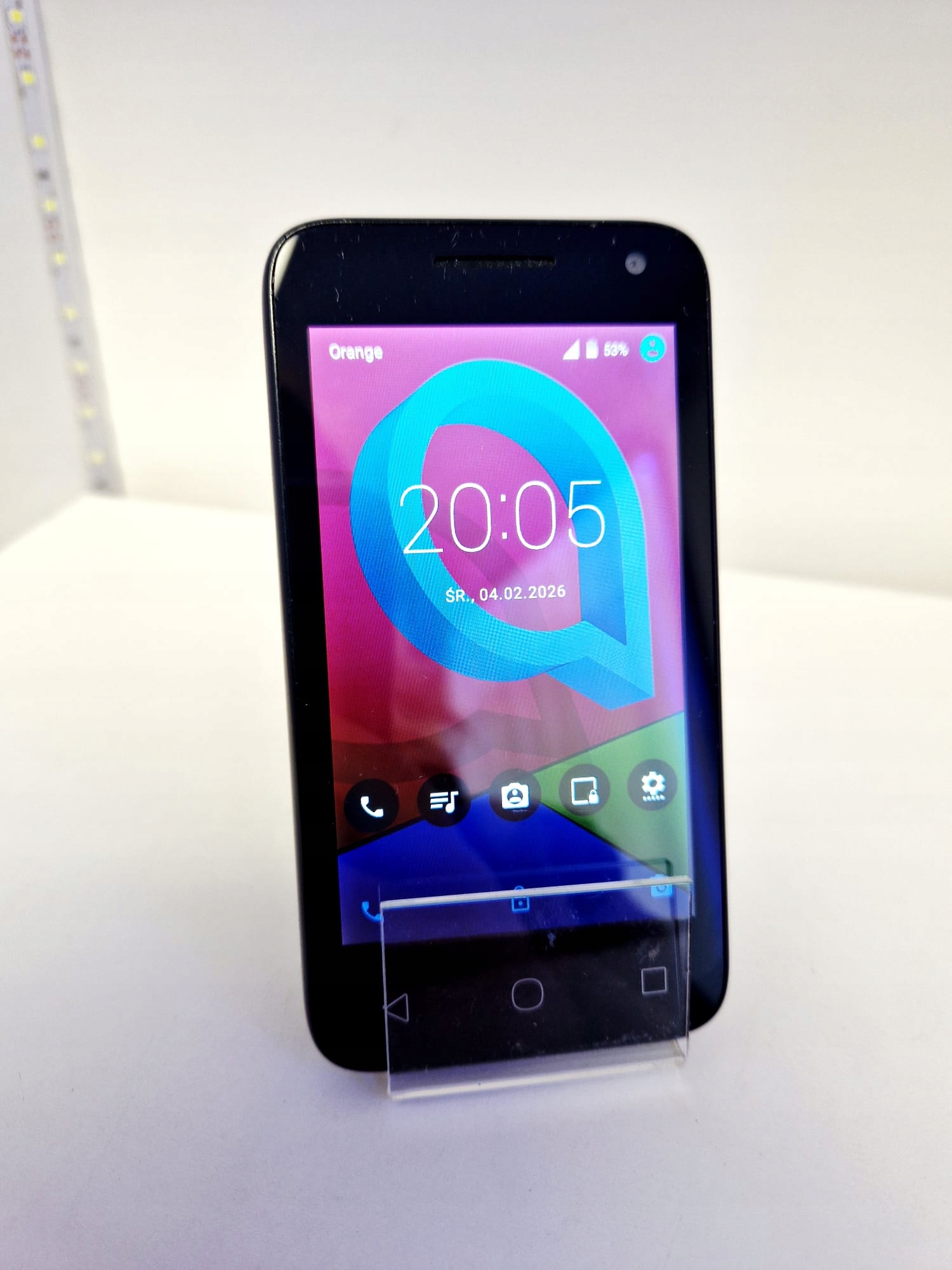 Smartfon Alcatel Pixi 4(4) 512 MB / 4 GB 3G biały