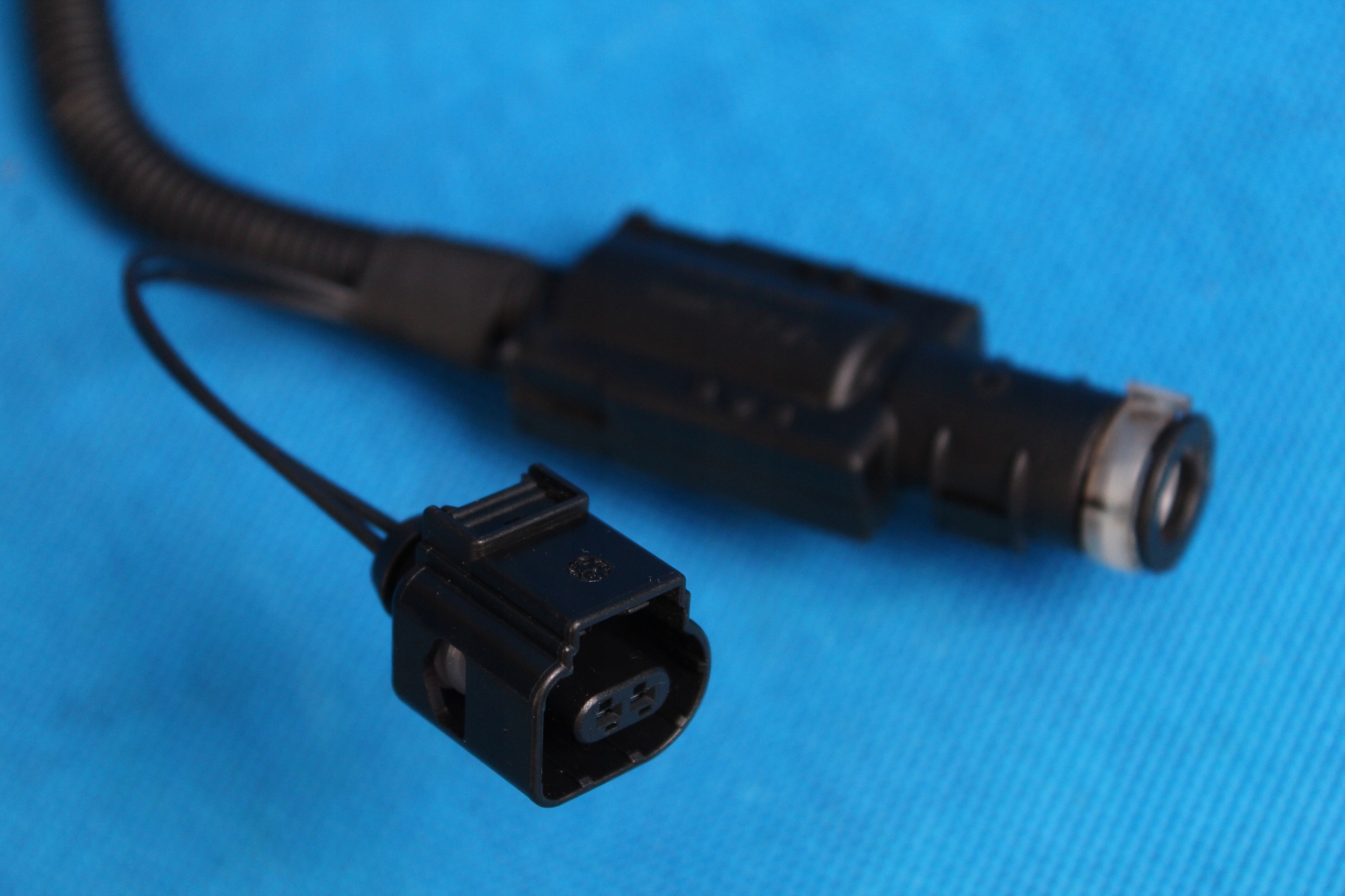 TIGUAN II 5N PRZEWOD ADBLUE 5QF131983D 19R Car type 4x4 SUV Passenger cars