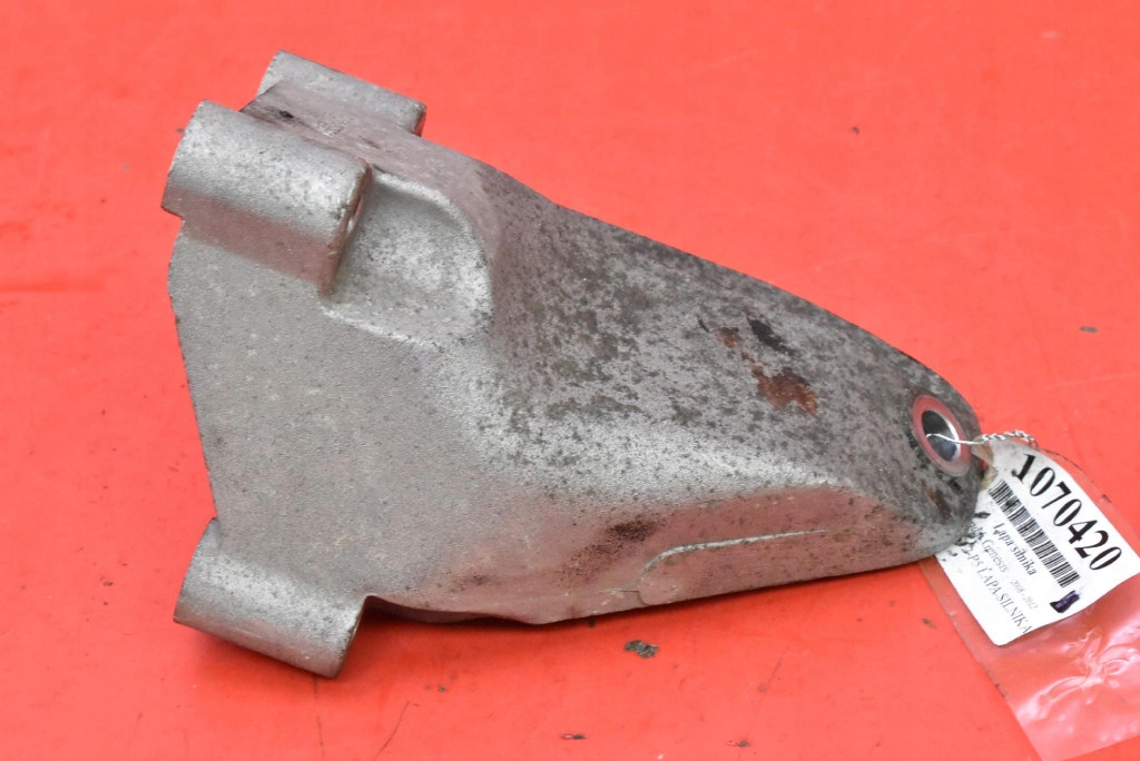engine mount left HYUNDAI GENESIS 1 and 2.0 RS TURBO 213 KM 08-12