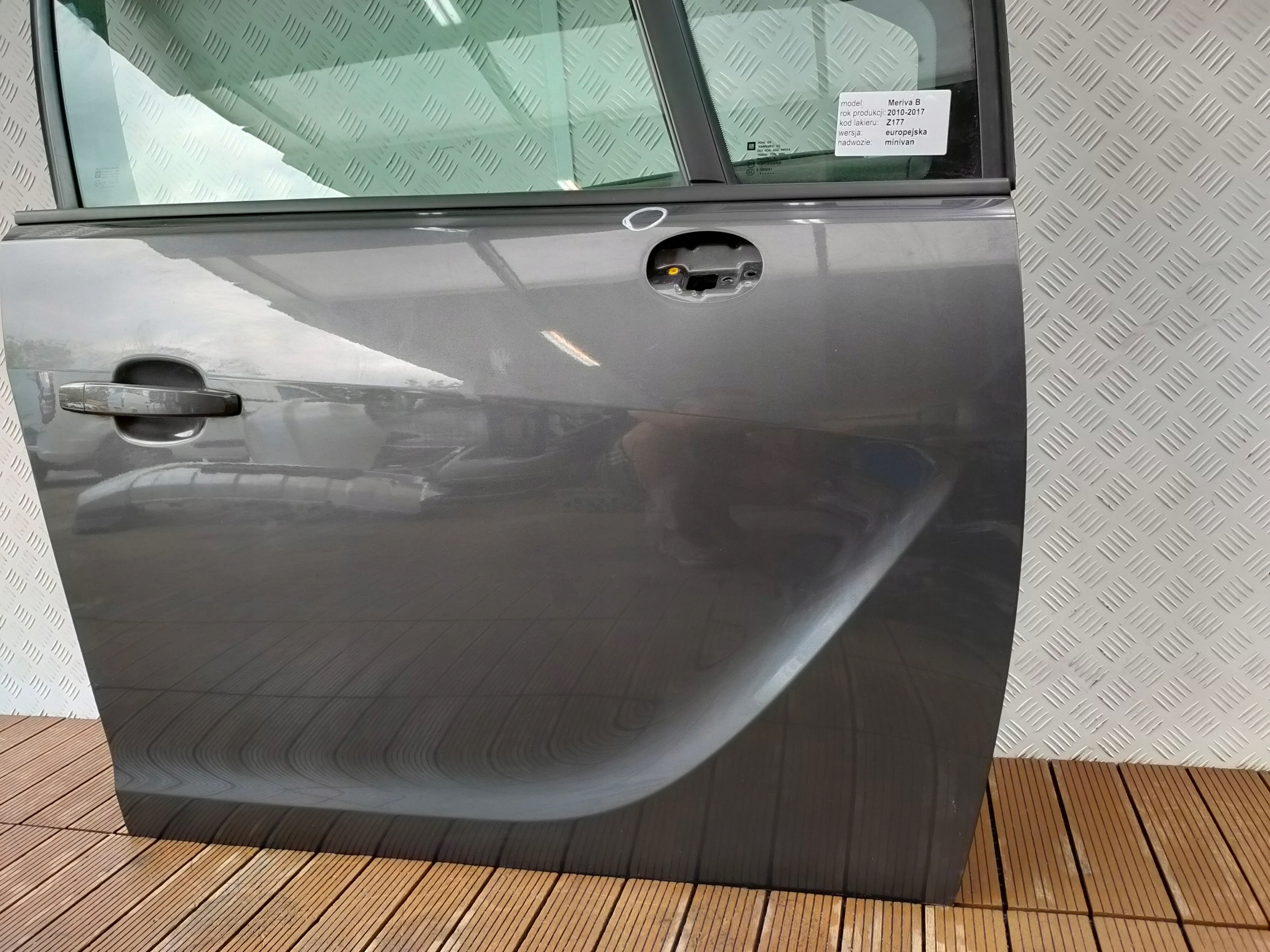 OPEL MERIVA B 10-17 door front right front colour Z177 original