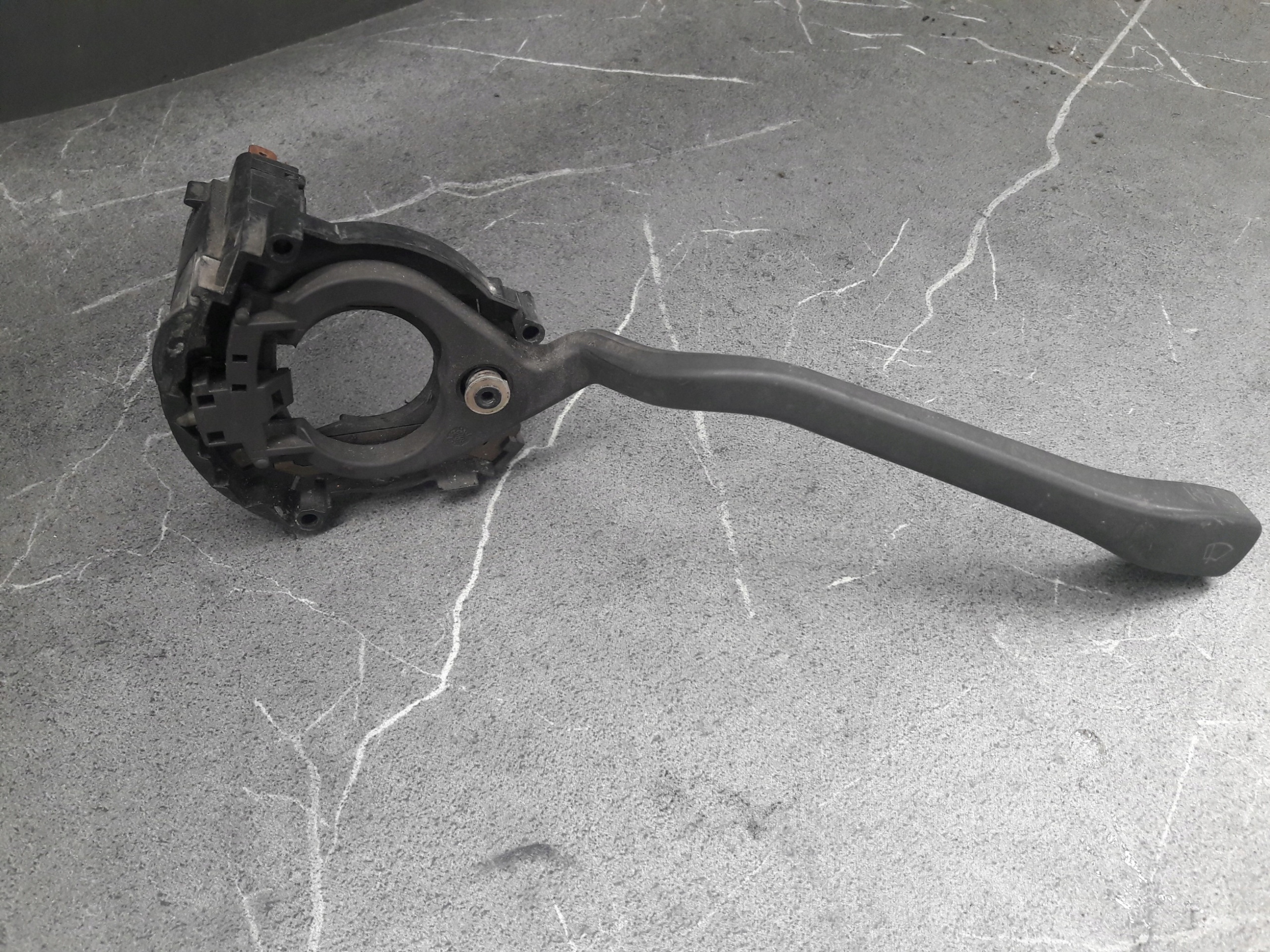 przelacznik wycieraczek audi 80 b2