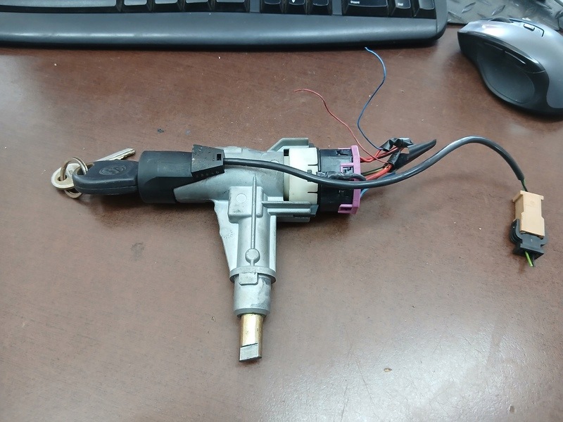 Accensione chiave AUDI 80 B4 8A0905851