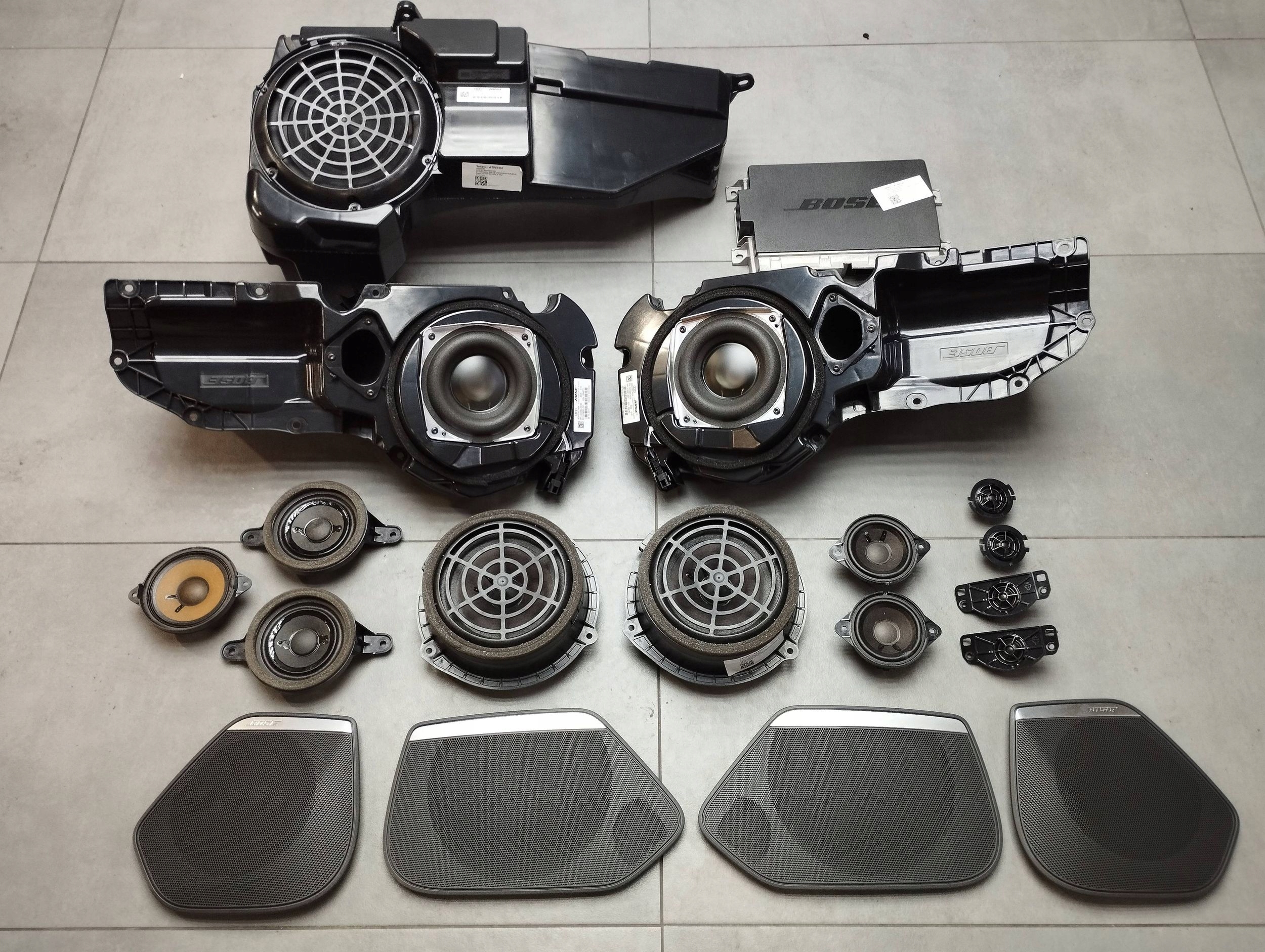 Audi A7 4G speakers running board BOSE amplifier 4G5035223C