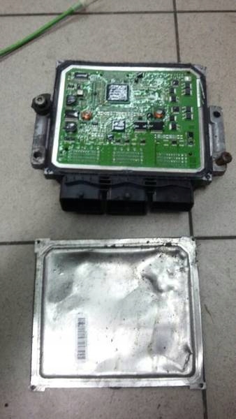 Computer BV61-12A650-AGD FORD FOCUS MK3