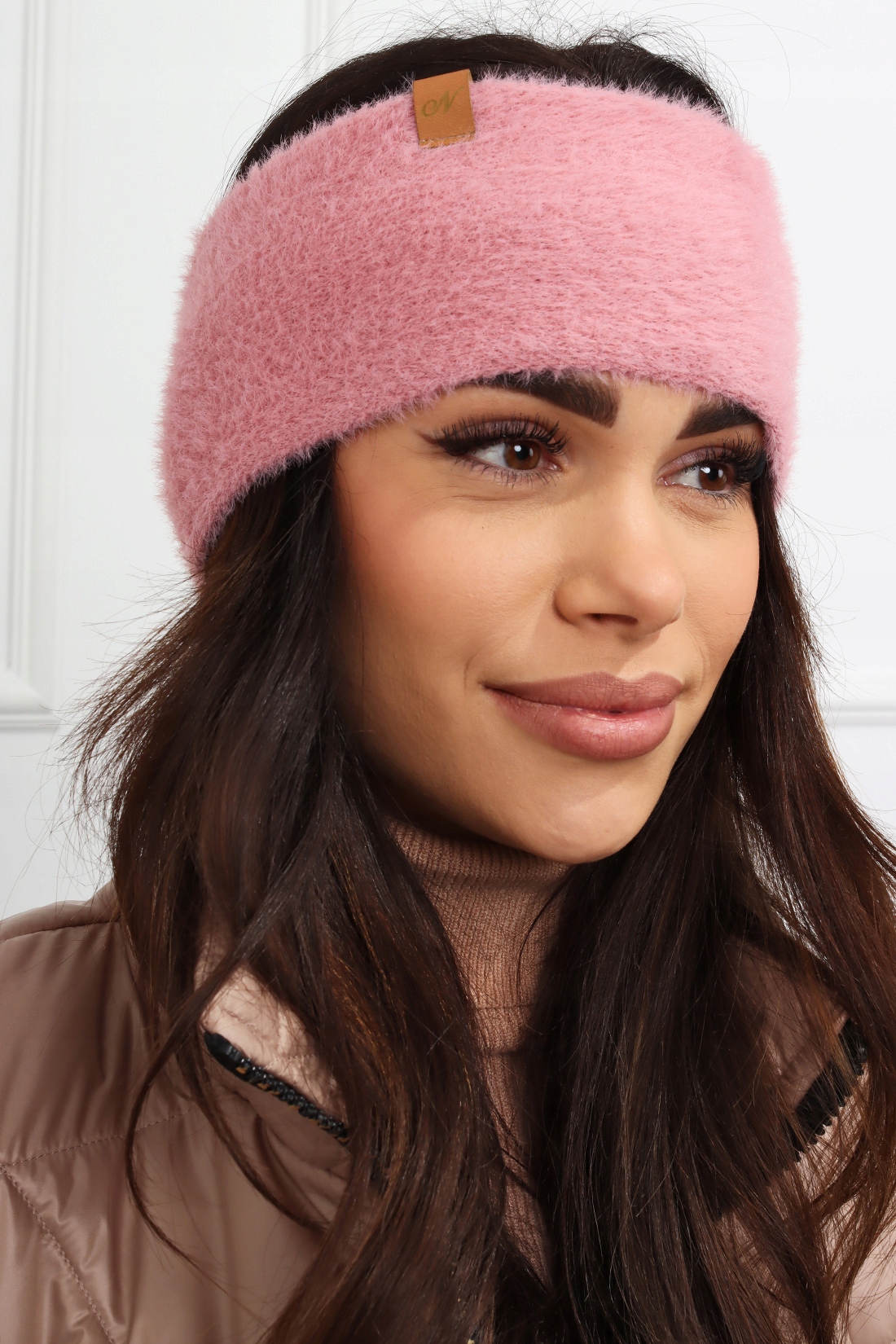 OPASKA DAMSKA NA GŁOWĘ USZY CIEPŁA GRUBA SPORTOWA WYGODNA ALPAKA KOBIECA K Model 2561