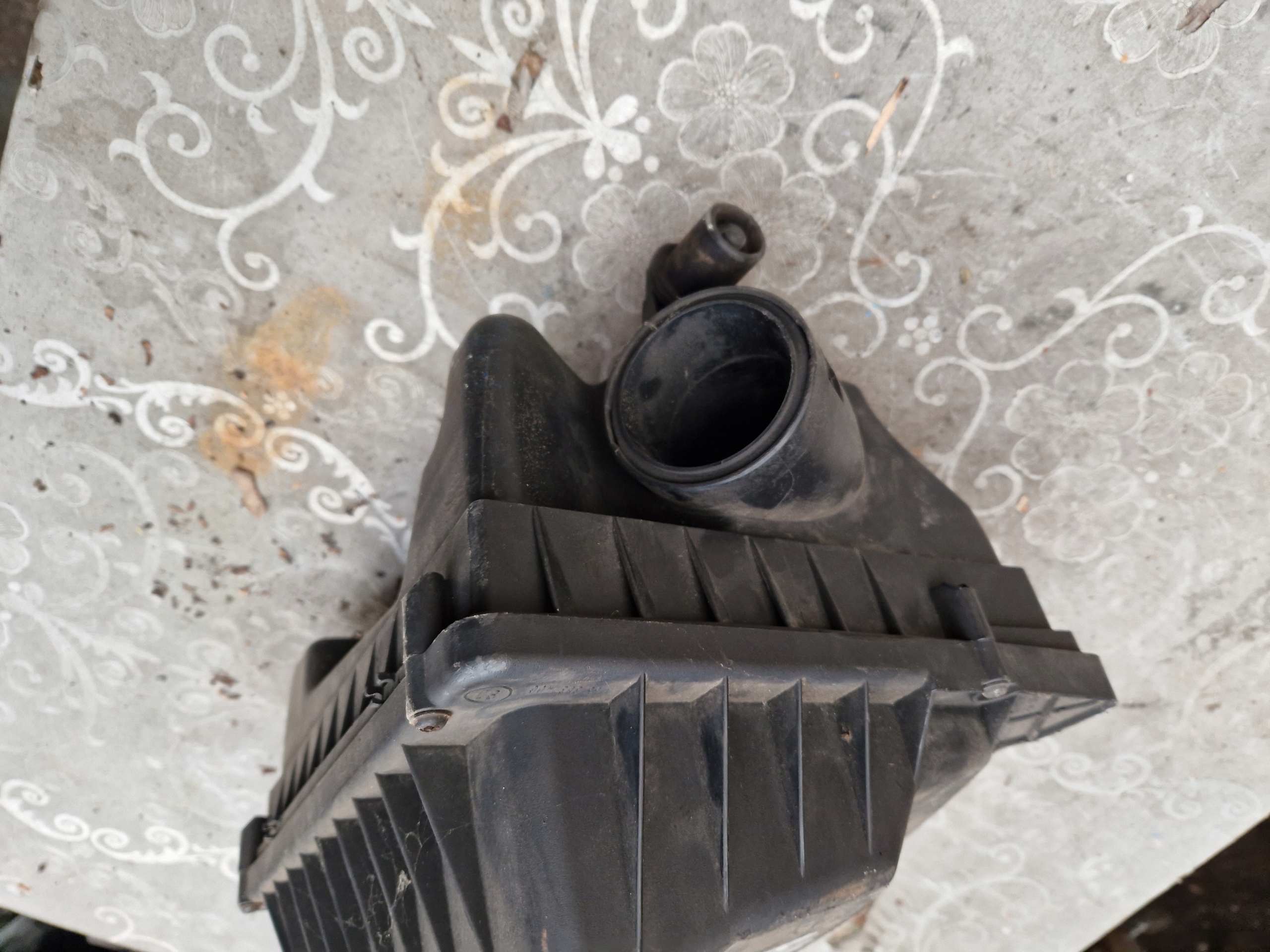 luftfiltergehäuse OPEL ASTRA III H 1.8 55353466