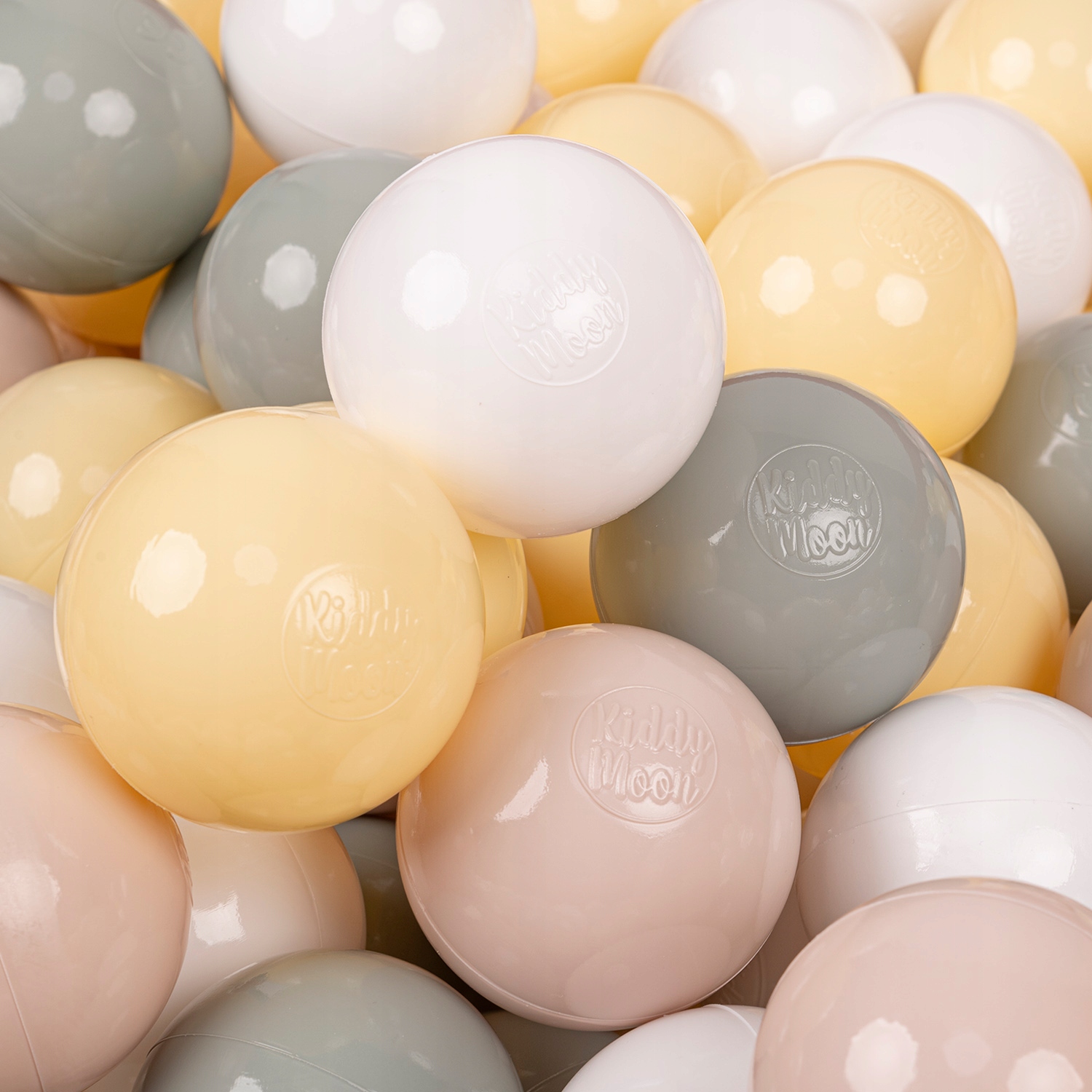 Plastikowe Kulki Piłki 7cm Dla Dzieci 300 sztuk
