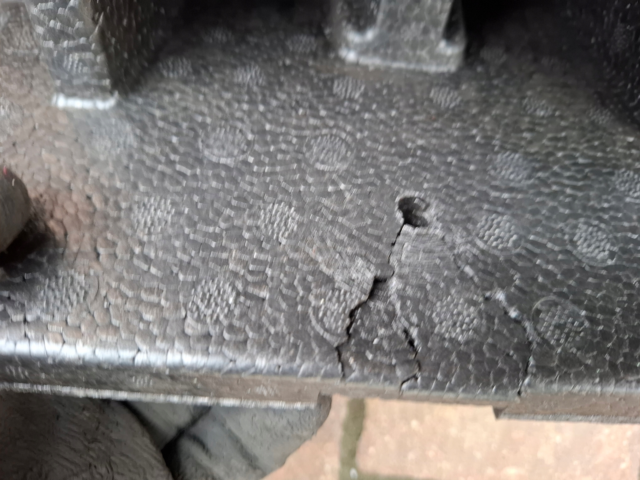 WKLAD floor polystirene boot QASHQAI III J12