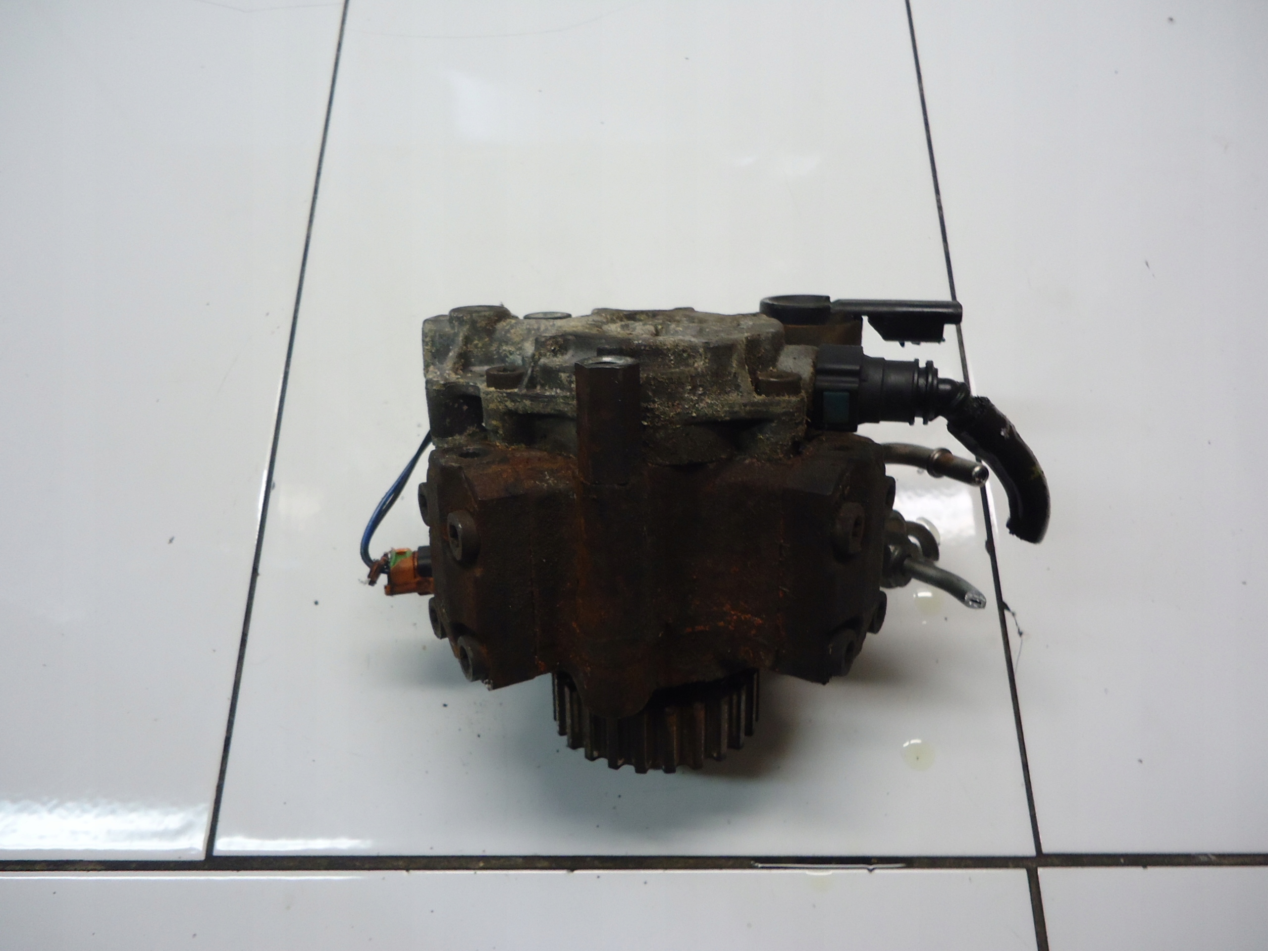 JAGUAR RANGE ROVER 2.7D Einspritzpumpe 7H2Q-9B395-CG