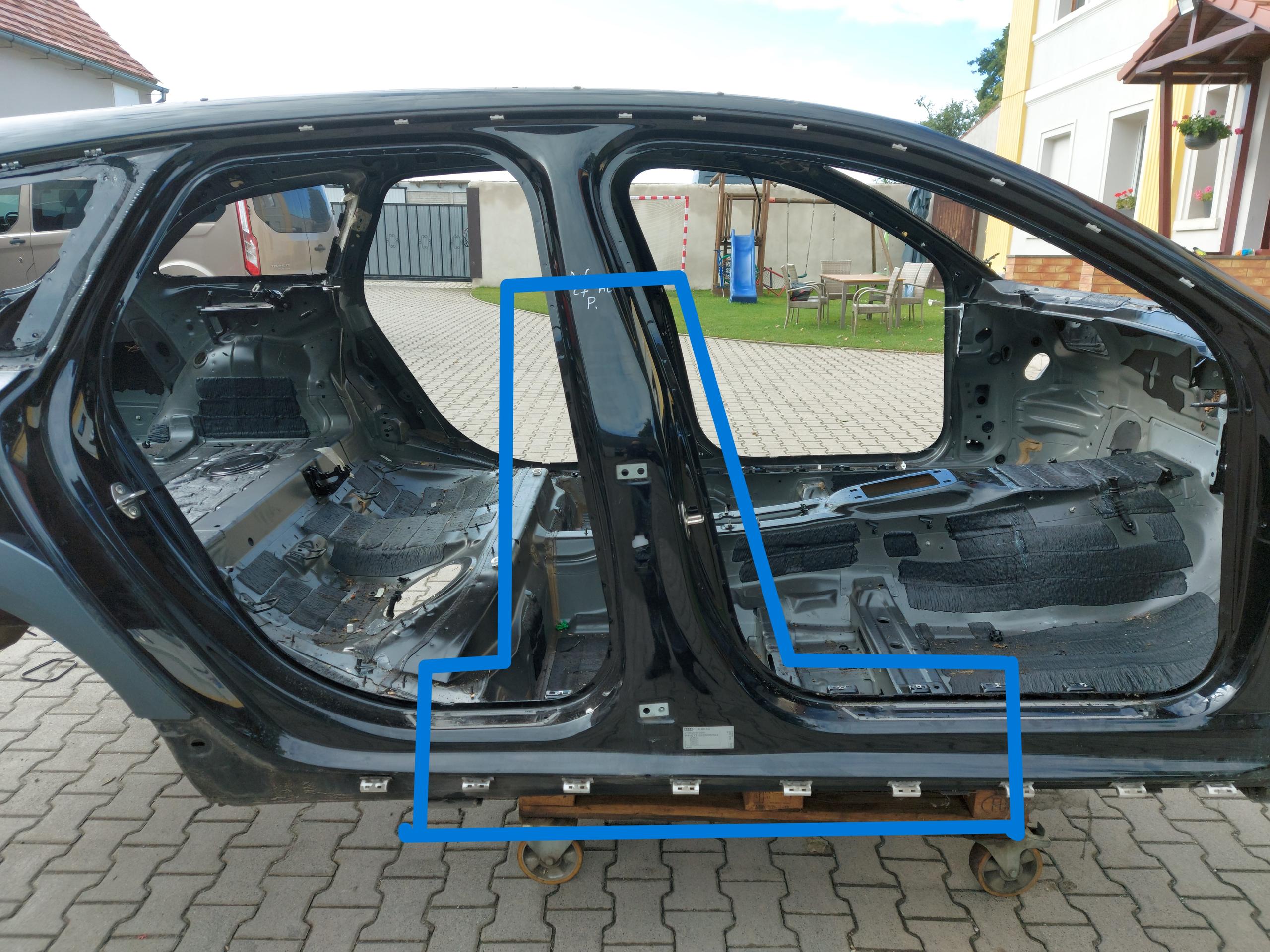 Audi A6 C7 ALLROAD pillar central right LZ9Y