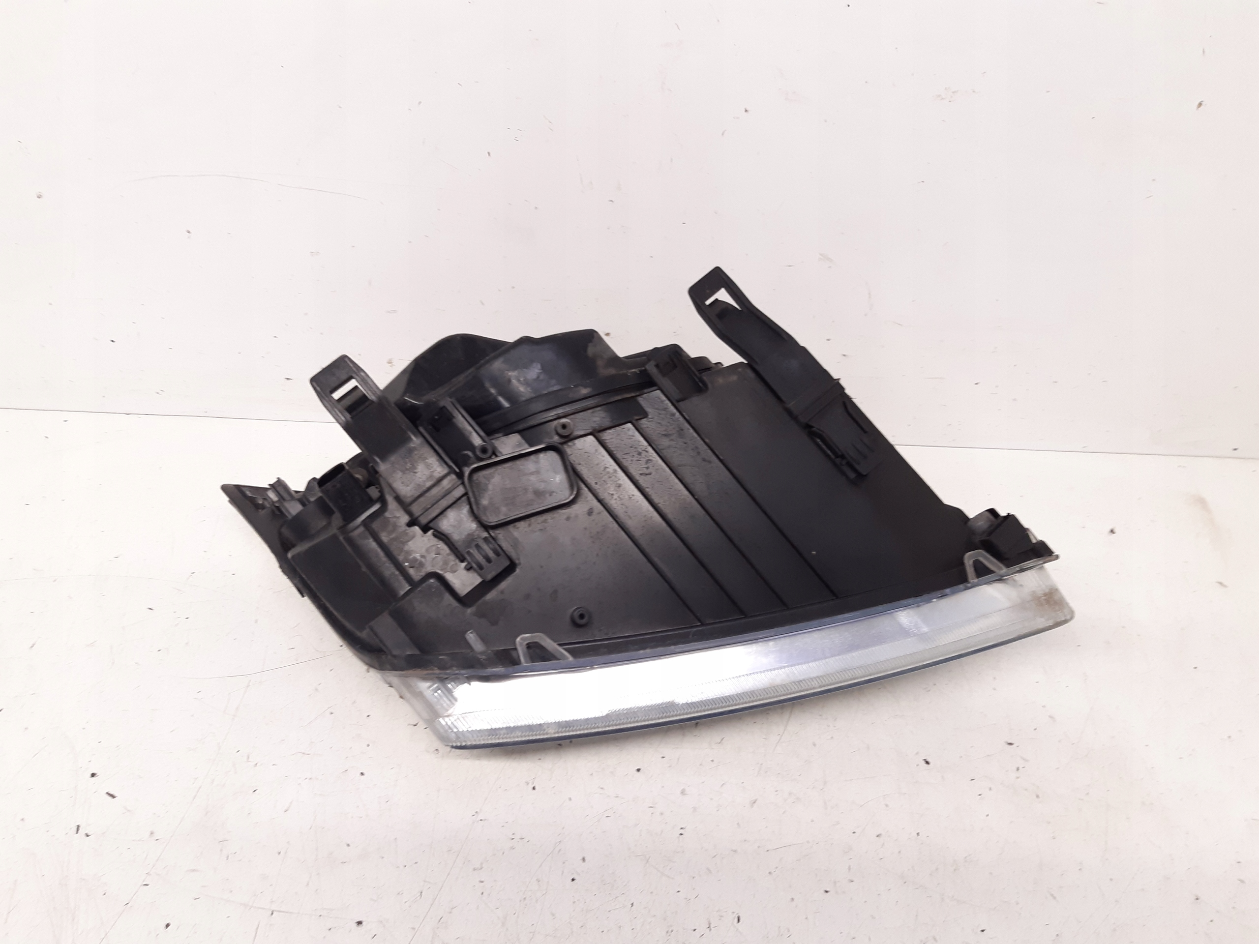 light left front europa 4M5113W030C Ford Focus MK2