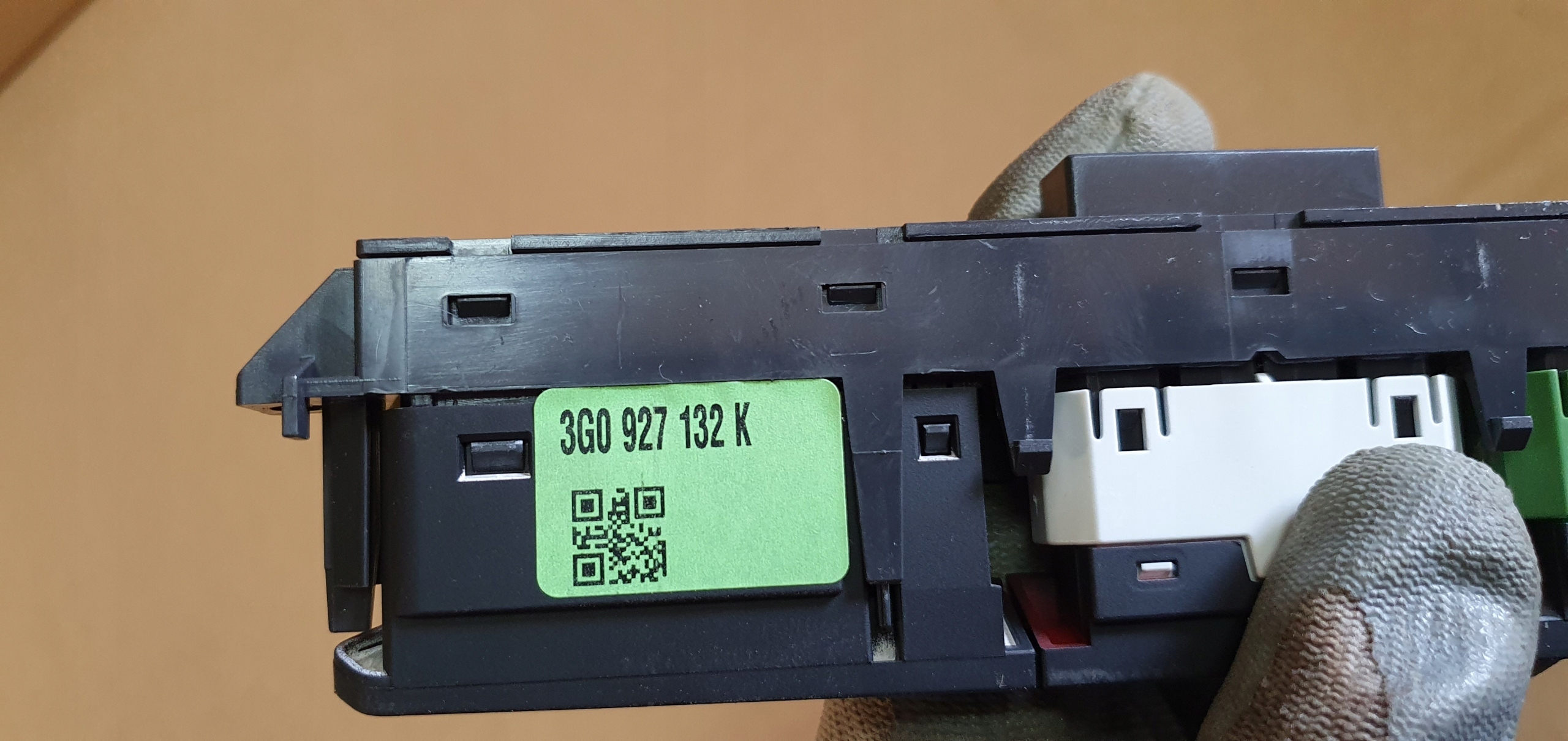 PANEL levers consoles PASSAT B8 3G0927132K