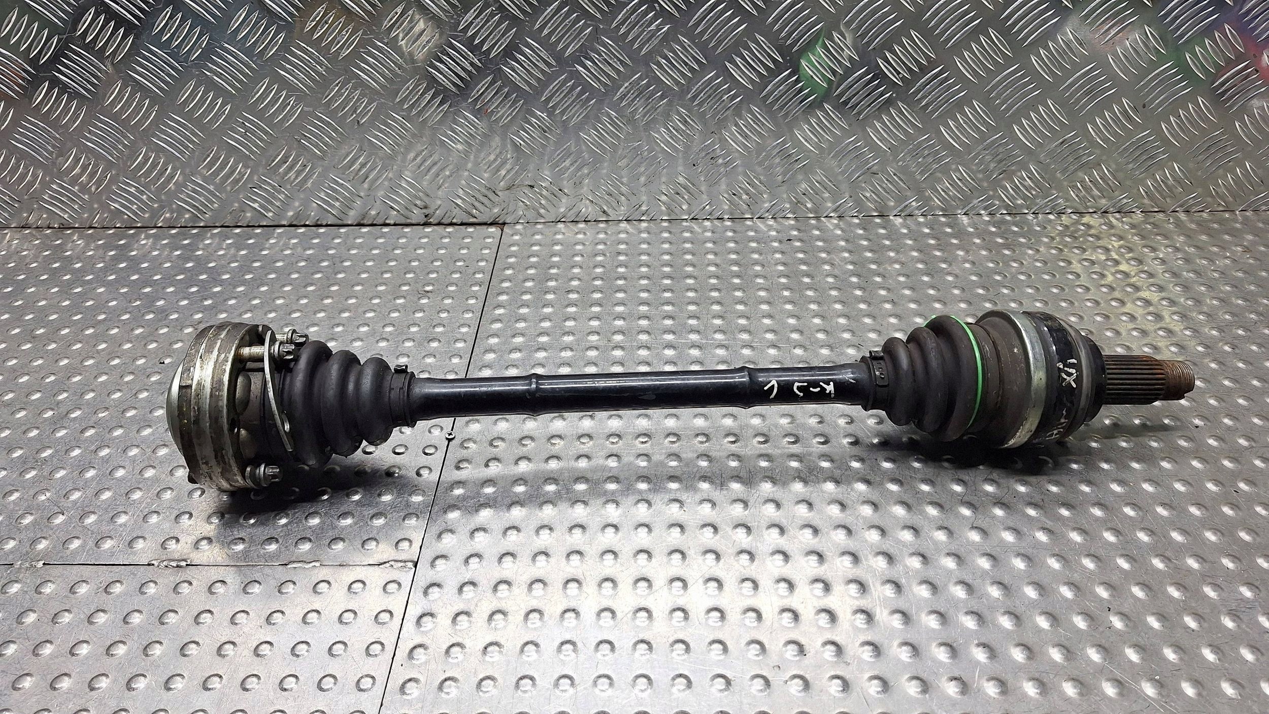 semi-axis left rear part 4608777 BMW X1 E84 N47 2.0D