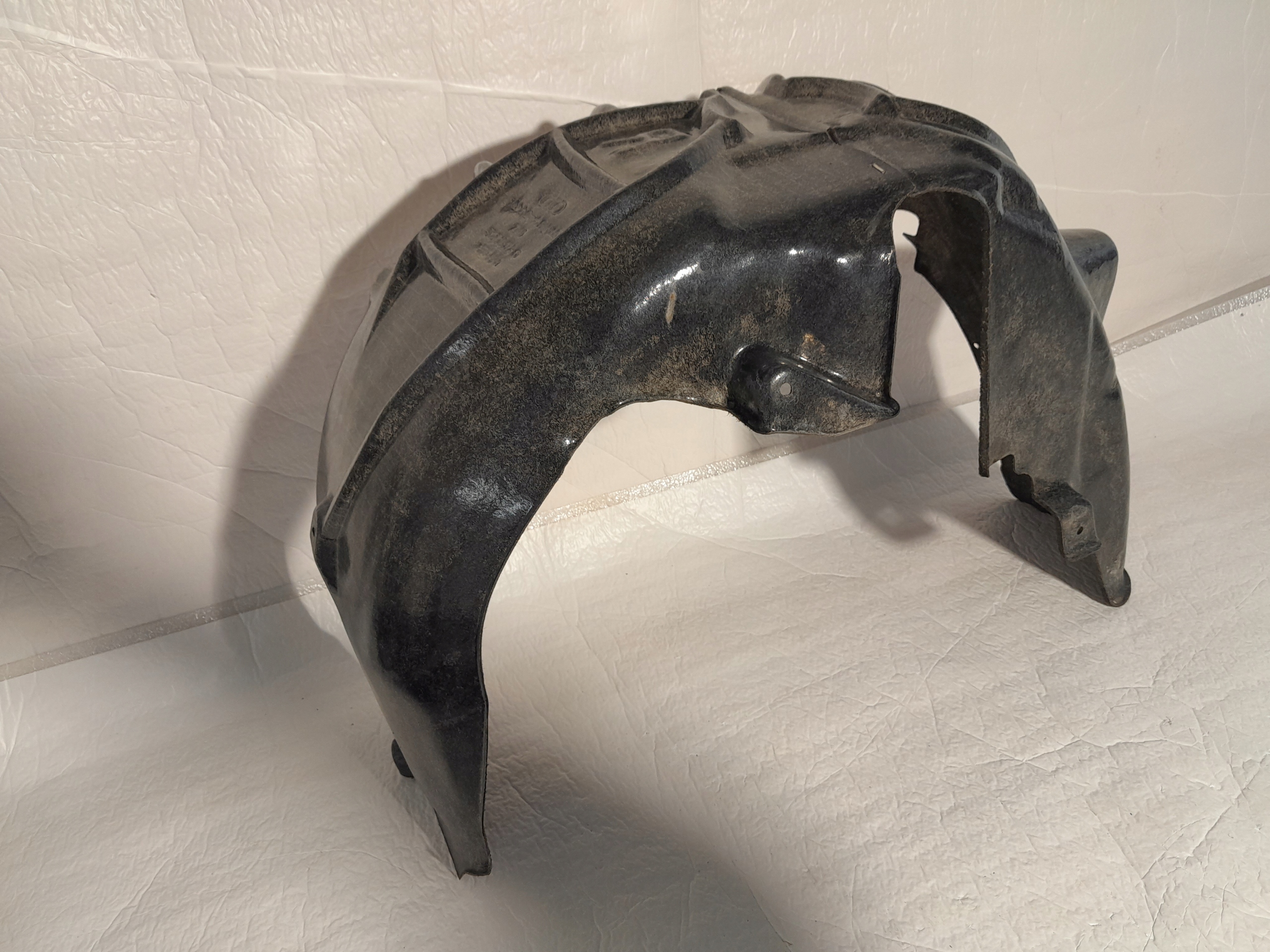 AUDI S3 8V LIFT mudguard right rear part - 8V5810172C