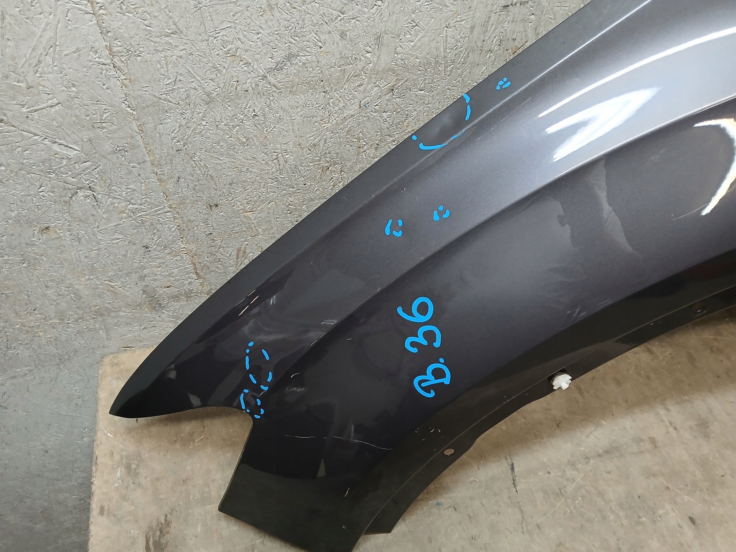 fender front left VW T-ROC T ROC 2GA