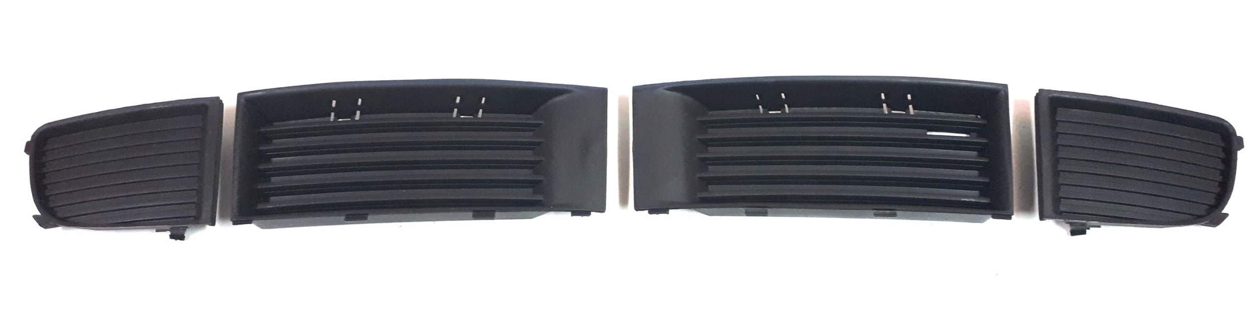 ATRAPA ZAŚLEPKA KRATKA ZDERZAKA FABIA KOMPLET L+P Kolor czarny