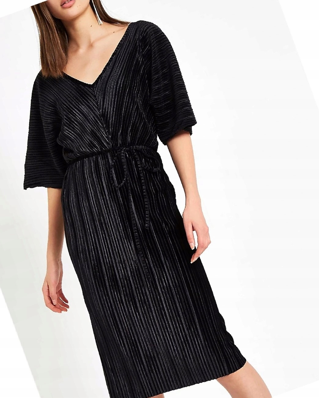 Šaty Velurová Černá Sametová Plisovaná Xs 34