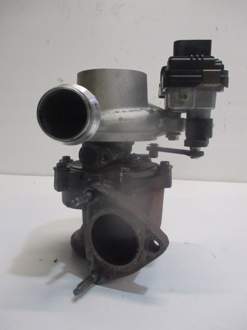 turbo JAGUAR XE F PACE 2,0D G4D3-6K682-AH