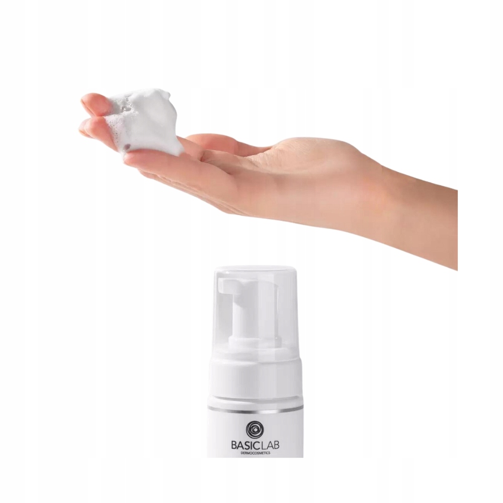 Basiclab - Dermatologiczna pianka myjąca do skóry ultrawrażliwej, 150ml Marka BasicLab