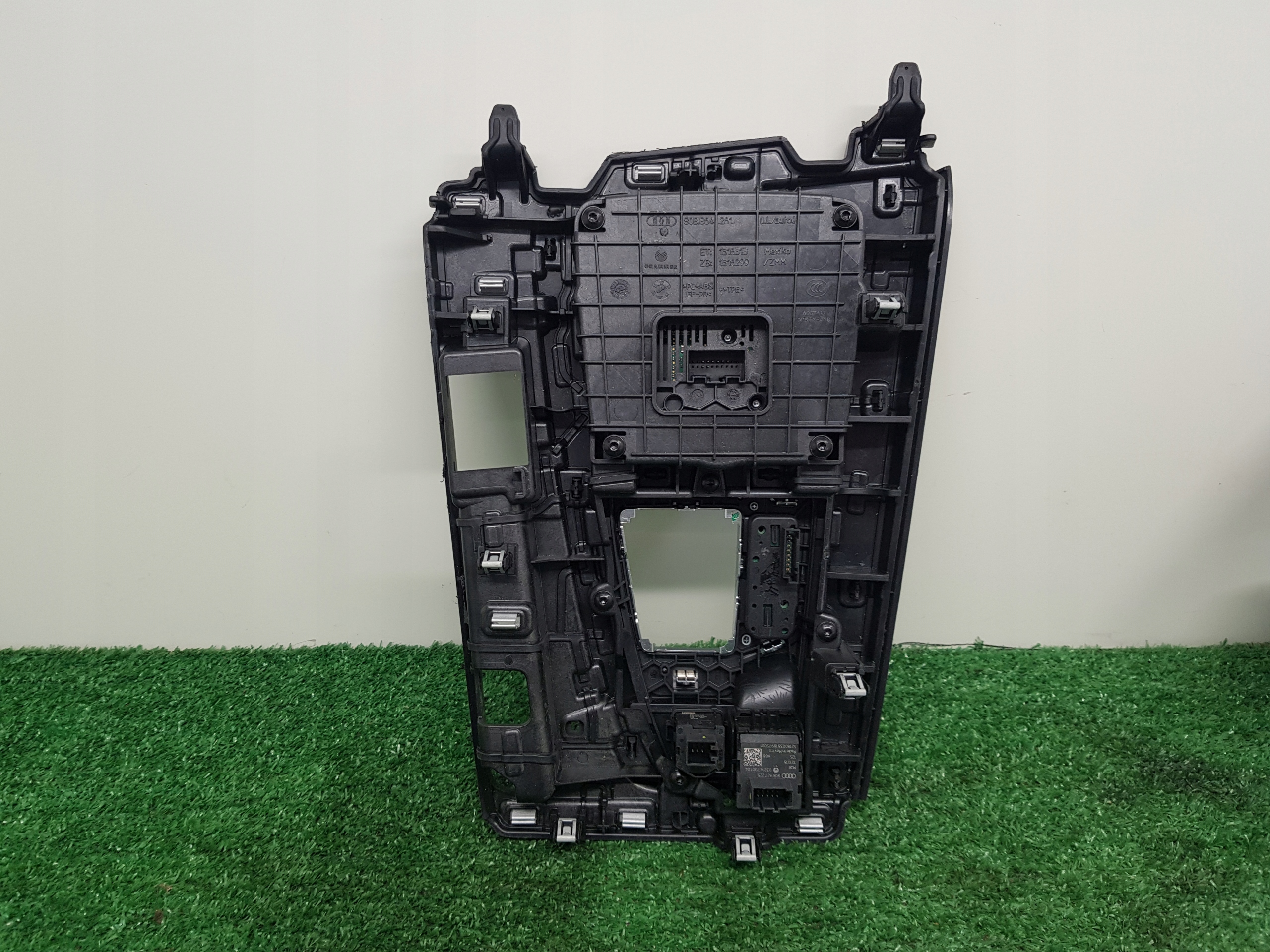 control panel RADIEM MMI AUDI Q5 2018 80A919615 80B864261